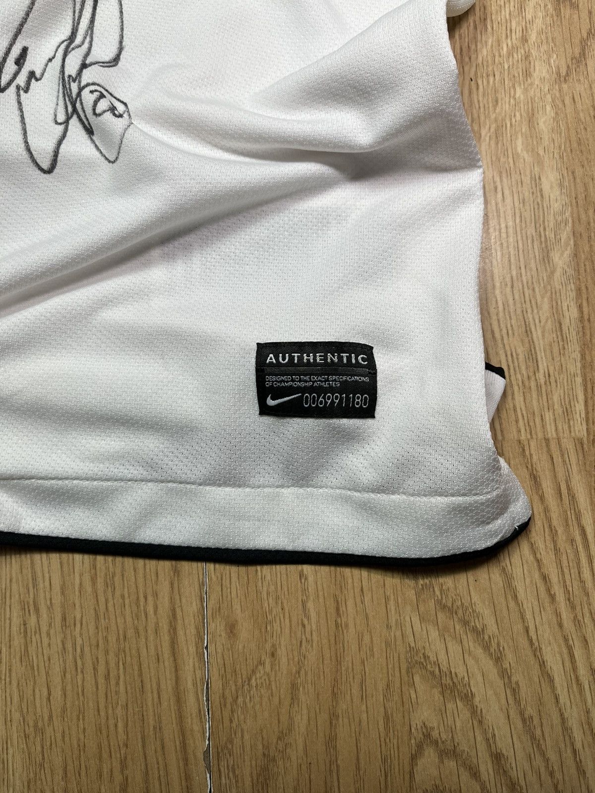 Nike 🧯CRAZY NIKE MANCHESTER UNITED VINTAGE 2010/11 SIGNED JERSEY Size US L / EU 52-54 / 3 - 16 Thumbnail