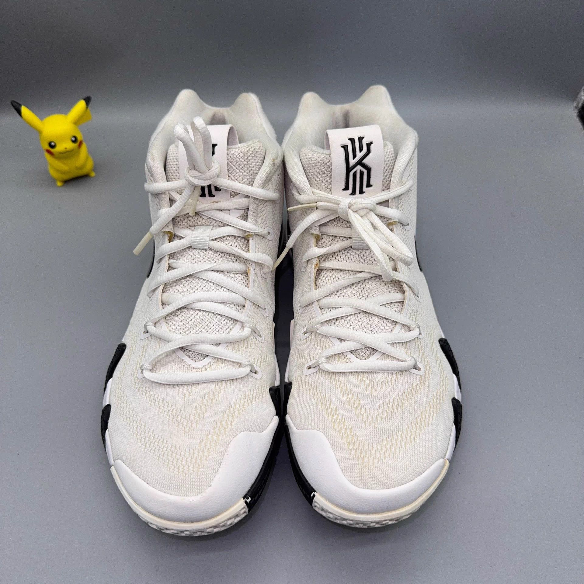 Nike Nike Kyrie 4 Black White Oreo 42.5 Size US 9.5 / EU 42-43 - 2 Thumbnail