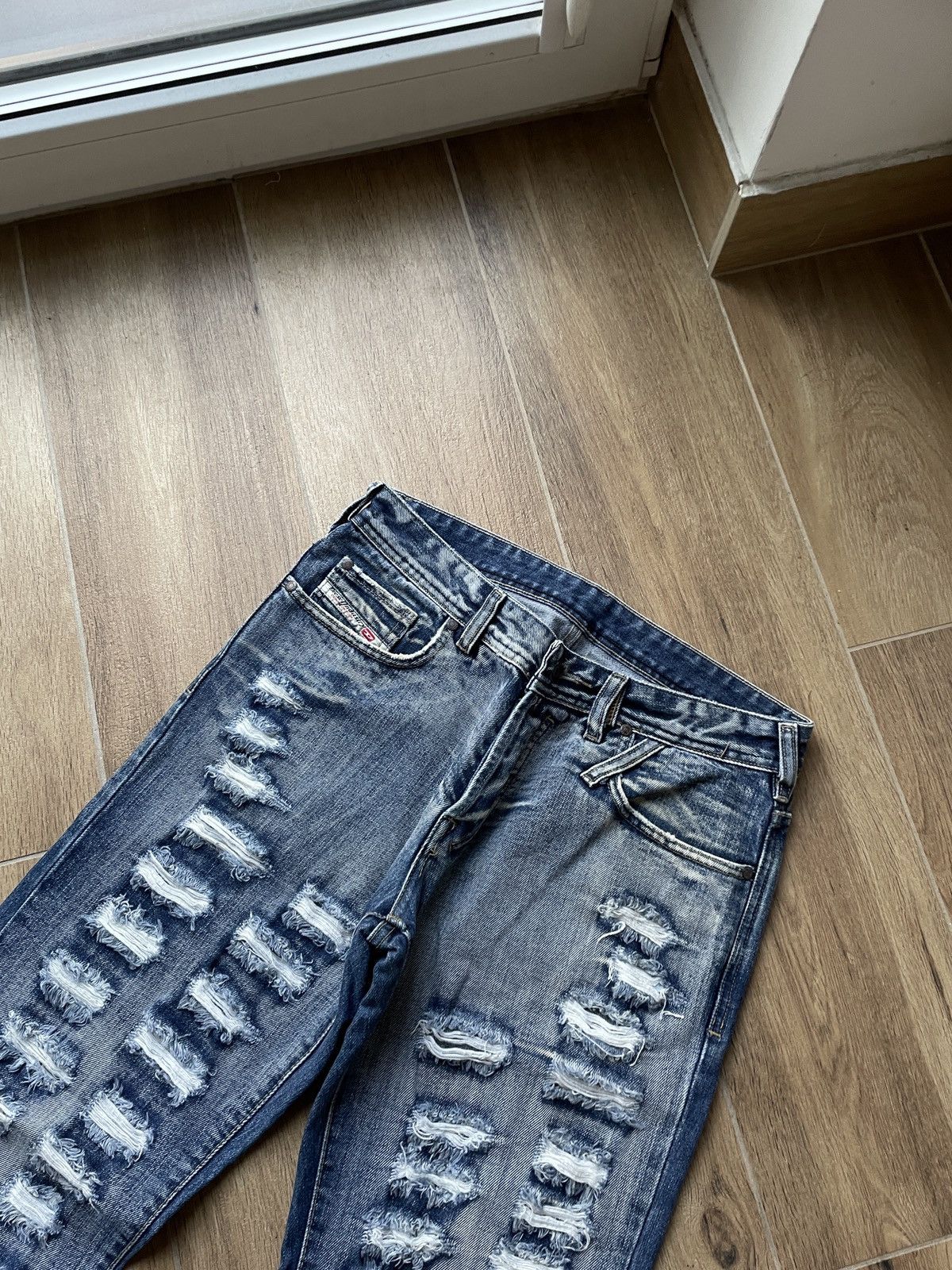 Diesel Vintage Diesel Flared Jeans Japanese Distressed Wide Baggy Size US 32 / EU 48 - 4 Thumbnail