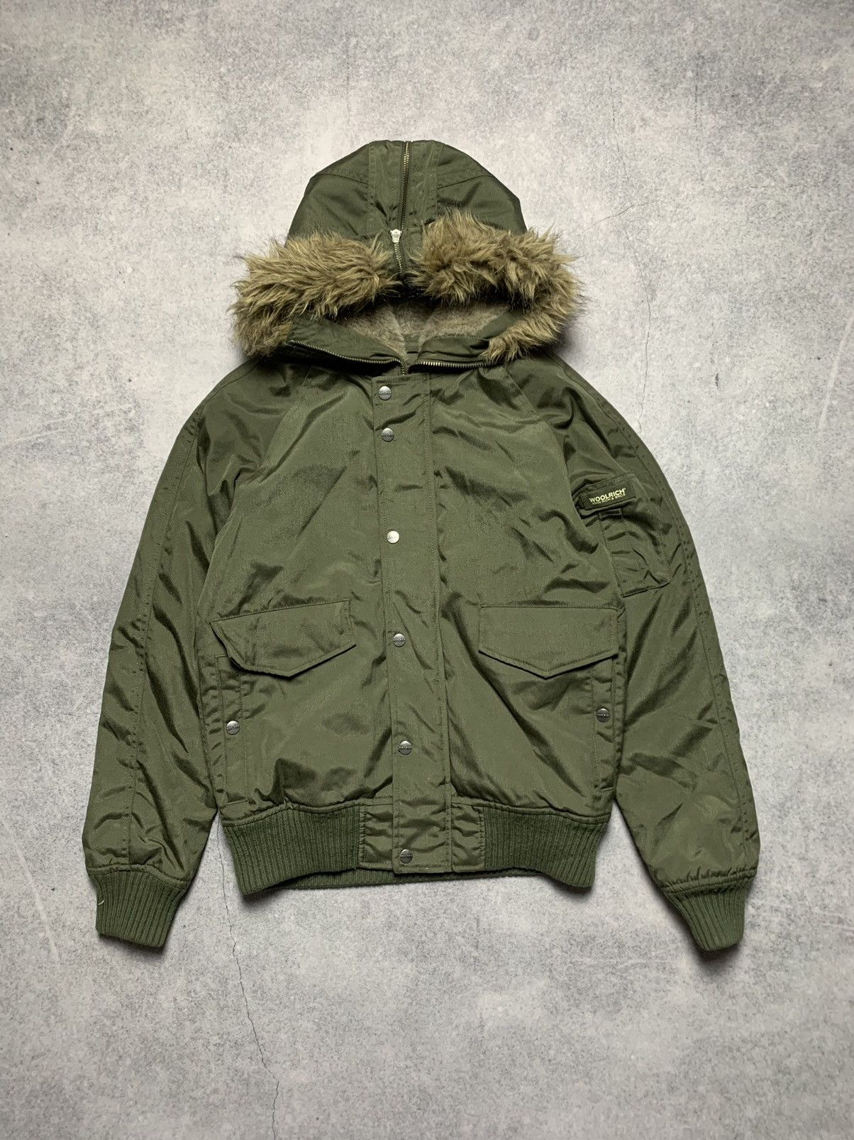 Image of Woolrich John Rich Bros Vintage Woolrich Flying Attacted Airborne Y2K Jacket in Green (Size Small)