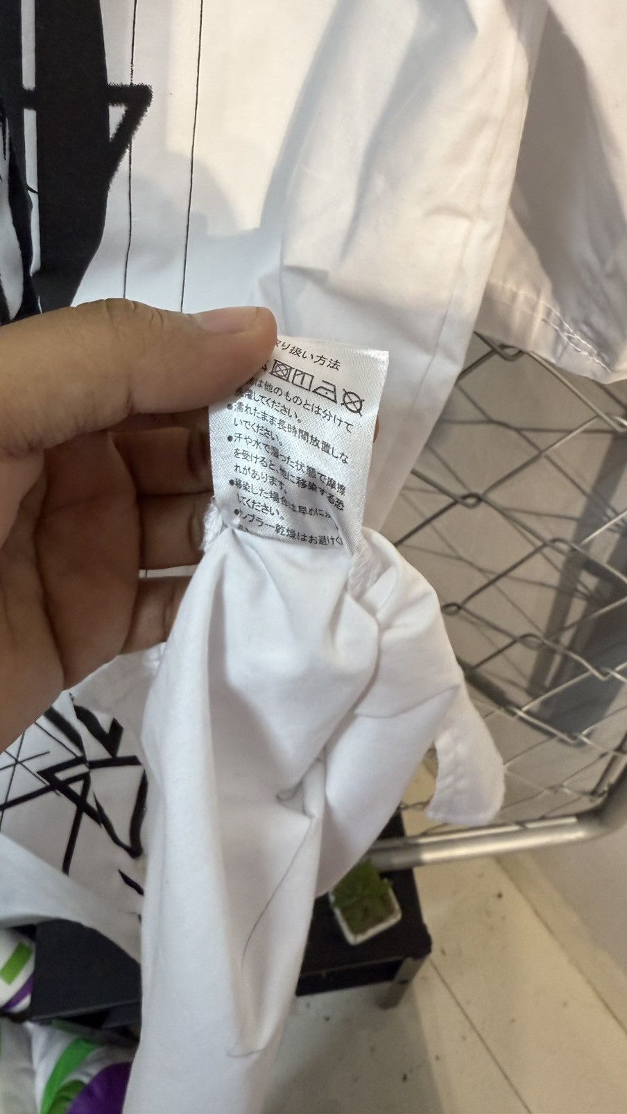 Japanese Brand JAPANESE BRAND KINGLY MASK GRAPHIC SHIRT BUTTON UP FREE Size US M / EU 48-50 / 2 - 9 Thumbnail