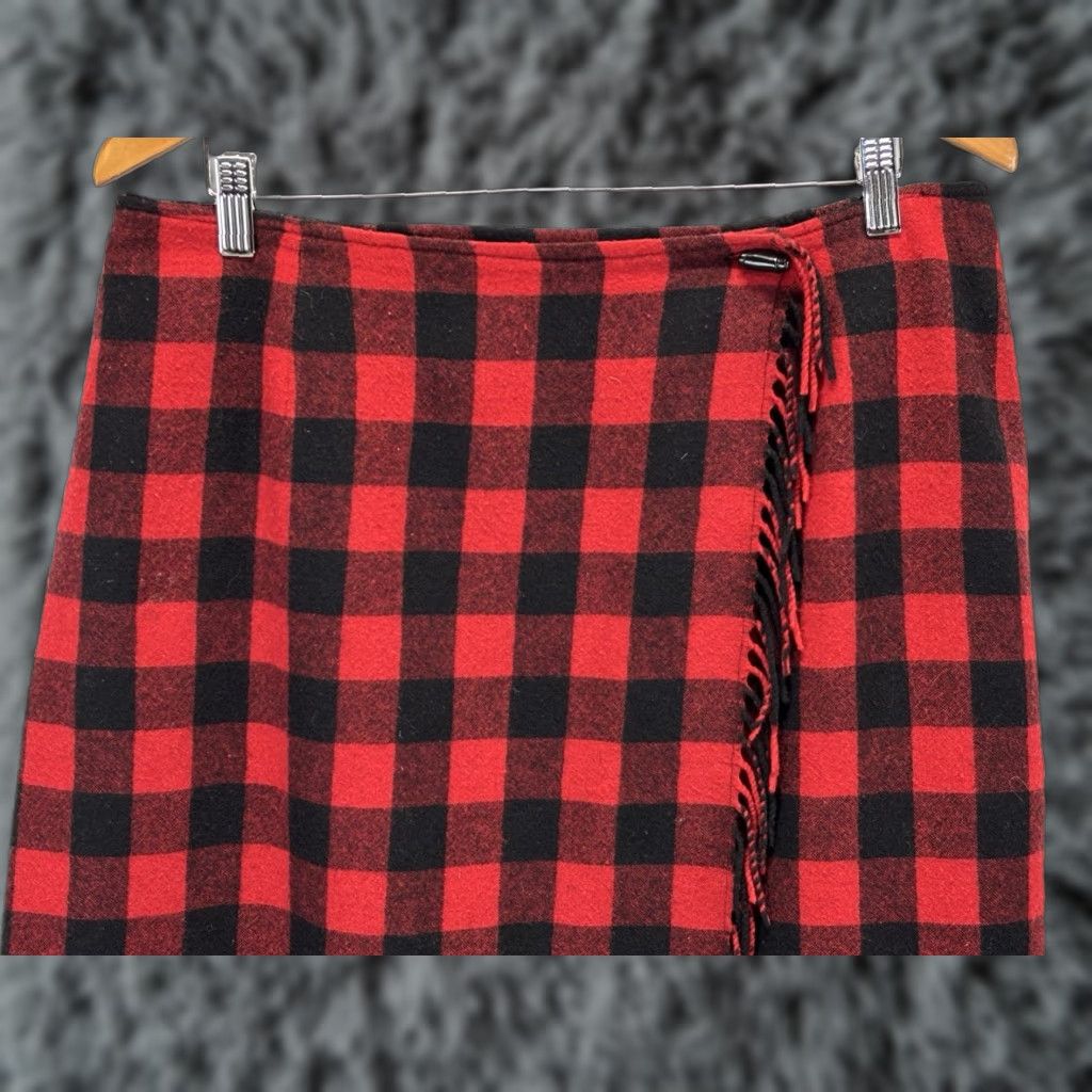 Liz Claiborne VINTAGE Liz Claiborne Blanket Maxi Wrap Skirt Women’s 14 Red Black Buffalo Check 90s Womens Size 36" / US 14 / IT 50 - 1 Thumbnail