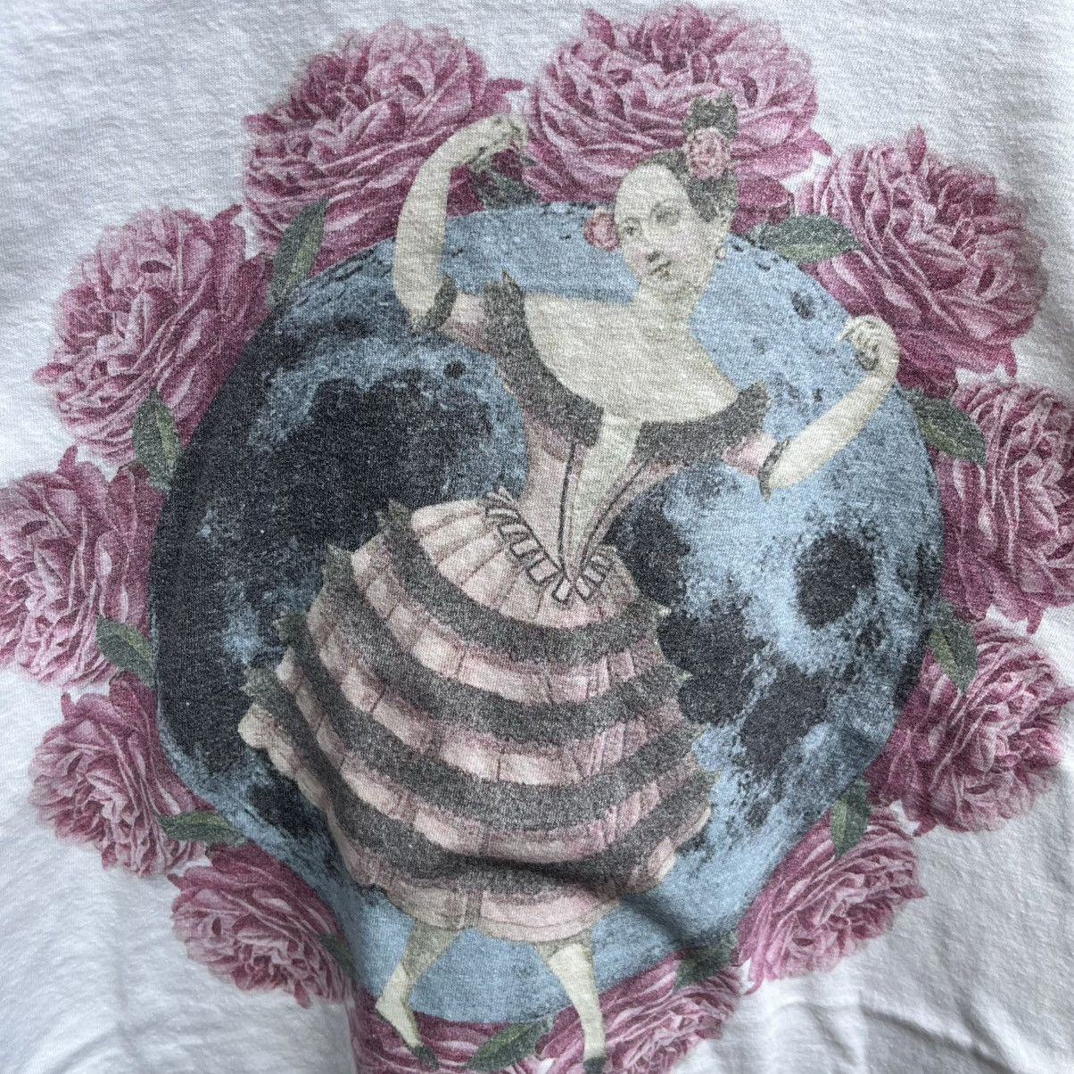 Undercover UNDERCOVER mononoke floral graphic tee Size US XL / EU 56 / 4 - 4 Thumbnail