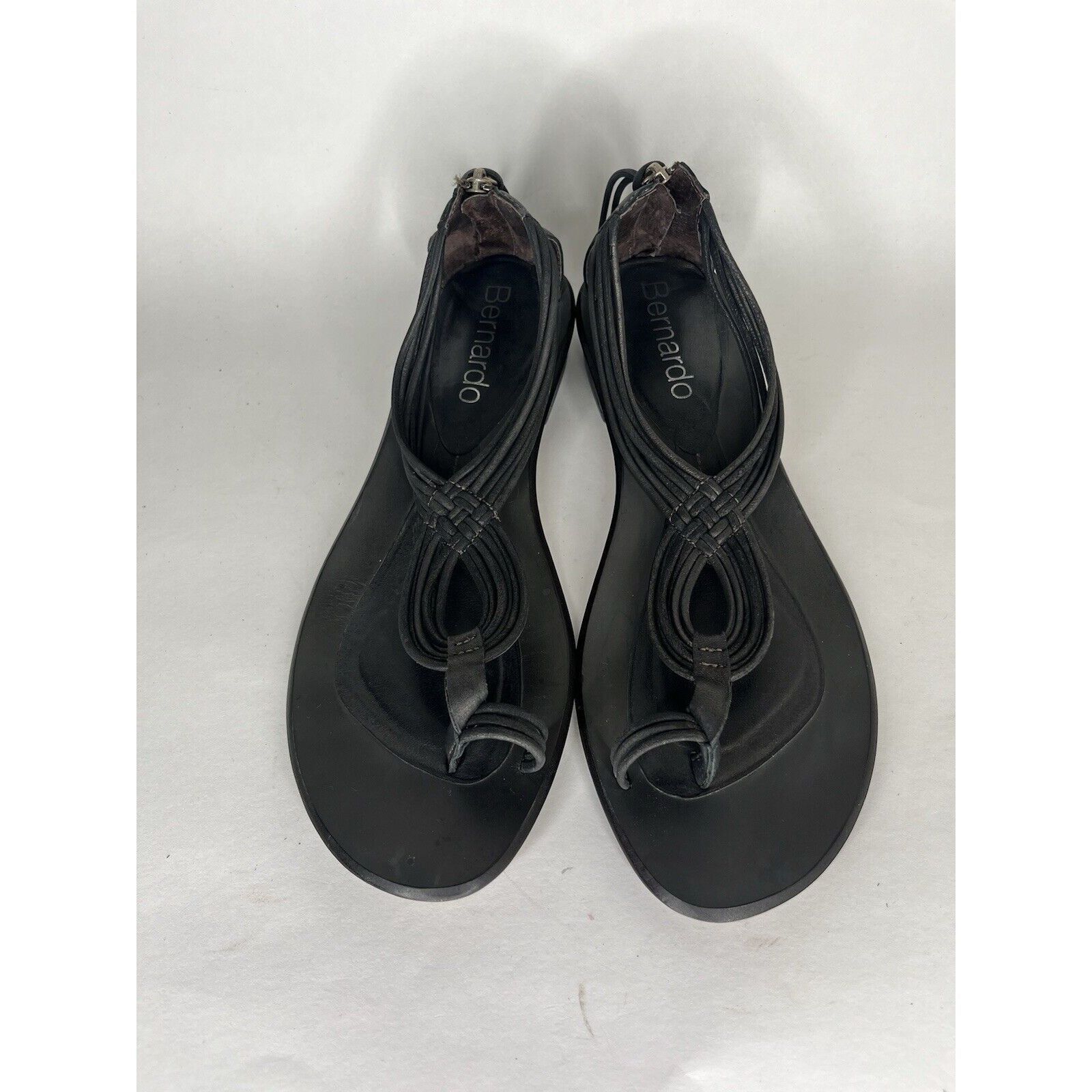 Other Bernardo Black Leather Toe Post Back Zipper Heel Sandals Wom Size US 8.5 / IT 38.5 - 9 Thumbnail