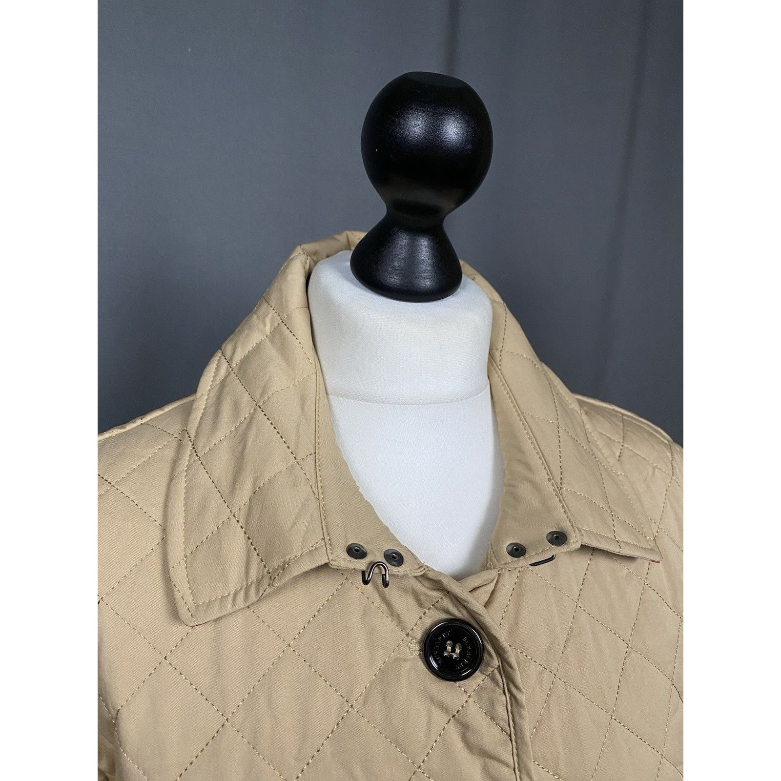 Burberry Burberry Nova Check RECENT Women's Beige Quilted Jacket Size Size 3XL / US 20-22 - 7 Thumbnail