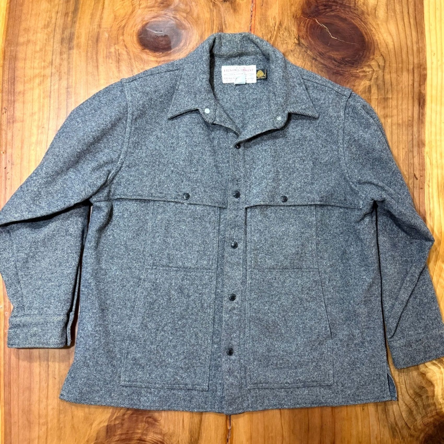 Filson VINTAGE Filson Mackinaw Jacket Mens XL Wool Snap Hunting Coat 95 Herringbone Size US XL / EU 56 / 4 - 2 Thumbnail