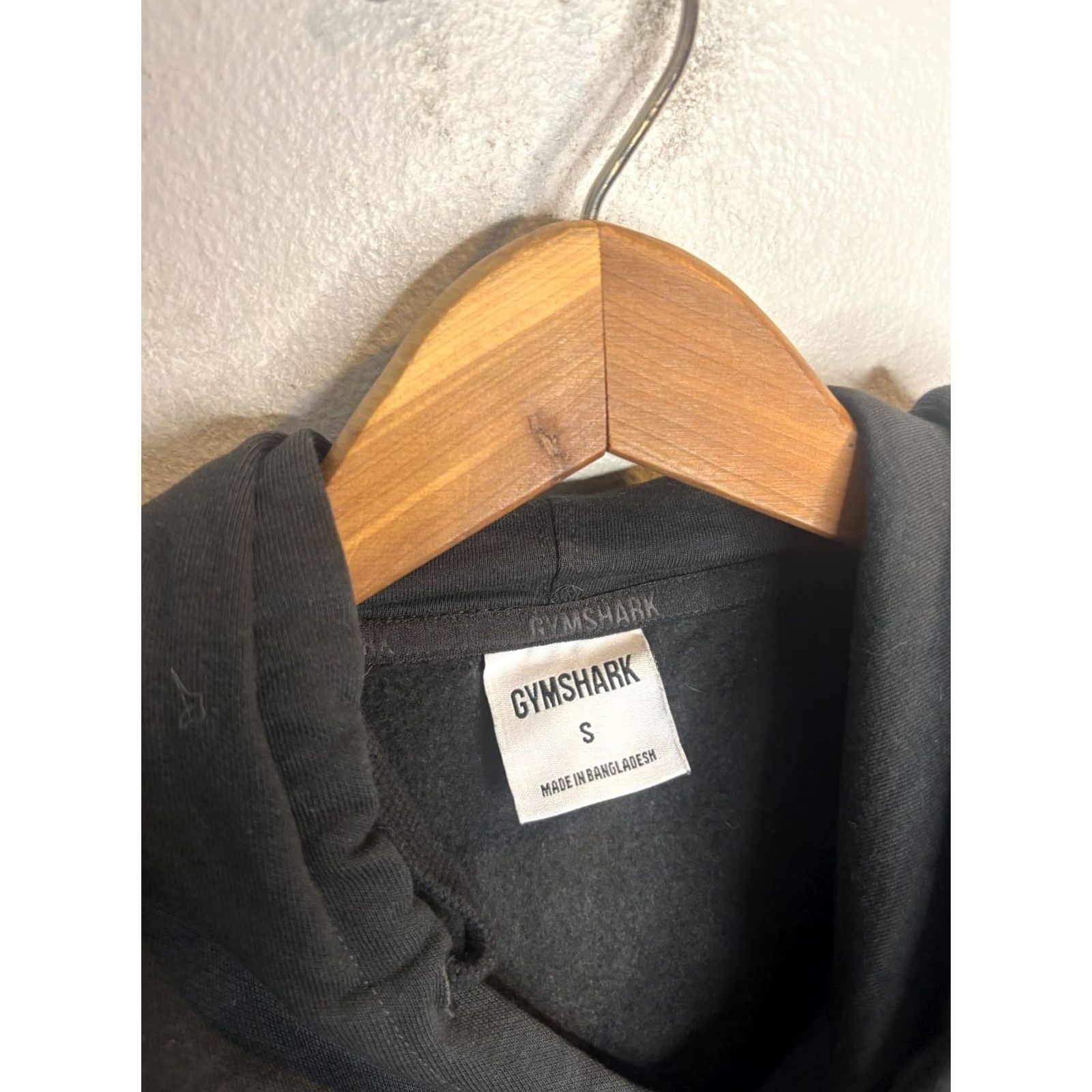 Gymshark Gymshark Hoodie Mens Pullover Black Size S Logo Front Classic Colorful Designer 8/10 5521 Size US S / EU 44-46 / 1 - 4 Thumbnail