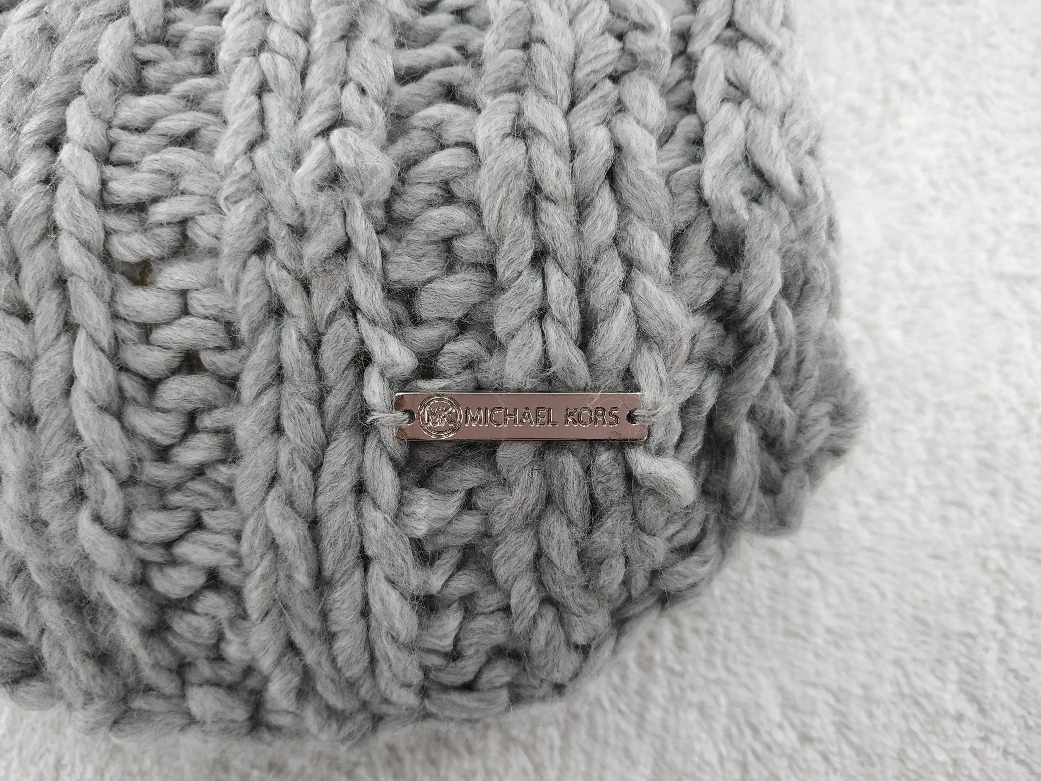 Michael Kors Vintage MIchael Kors Scarf/Muffler/Neckwear MF440A Size ONE SIZE - 2 Thumbnail