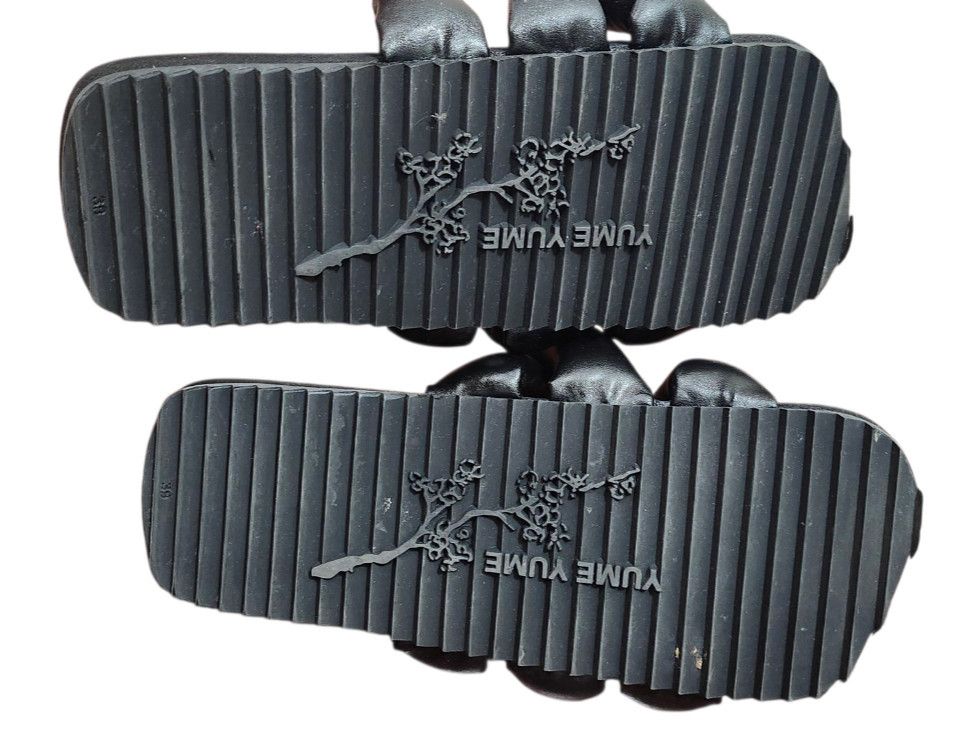YUME YUME YUME YUME Tyre slide Sandals Black Size 8 US Approx. 10 in Size US 8 / IT 38 - 6 Thumbnail