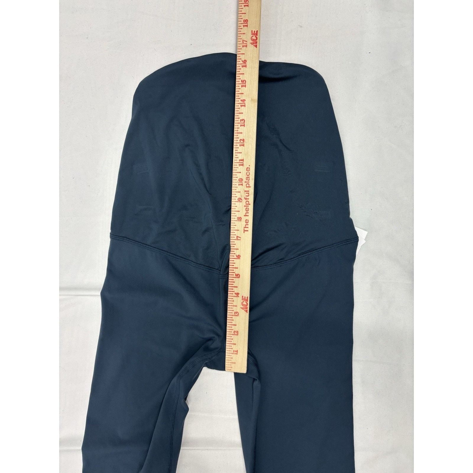 Target Basics Ingrid & Isabel Maternity XS Leggings Blue Crossover Panel Size 26" / US 2 / IT 38 - 5 Thumbnail