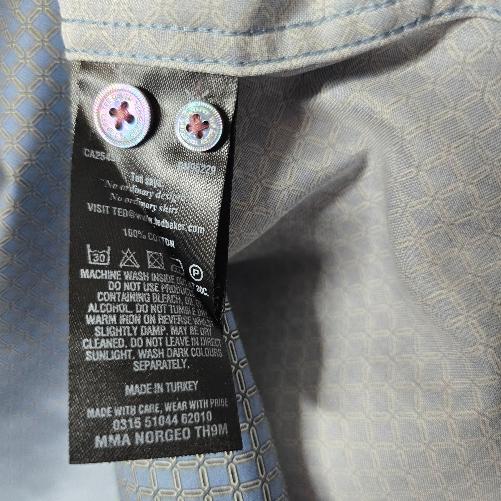 Ted Baker Ted Baker SS Button-down Dress Shirt Size 4 / Large Size US L / EU 52-54 / 3 - 5 Thumbnail