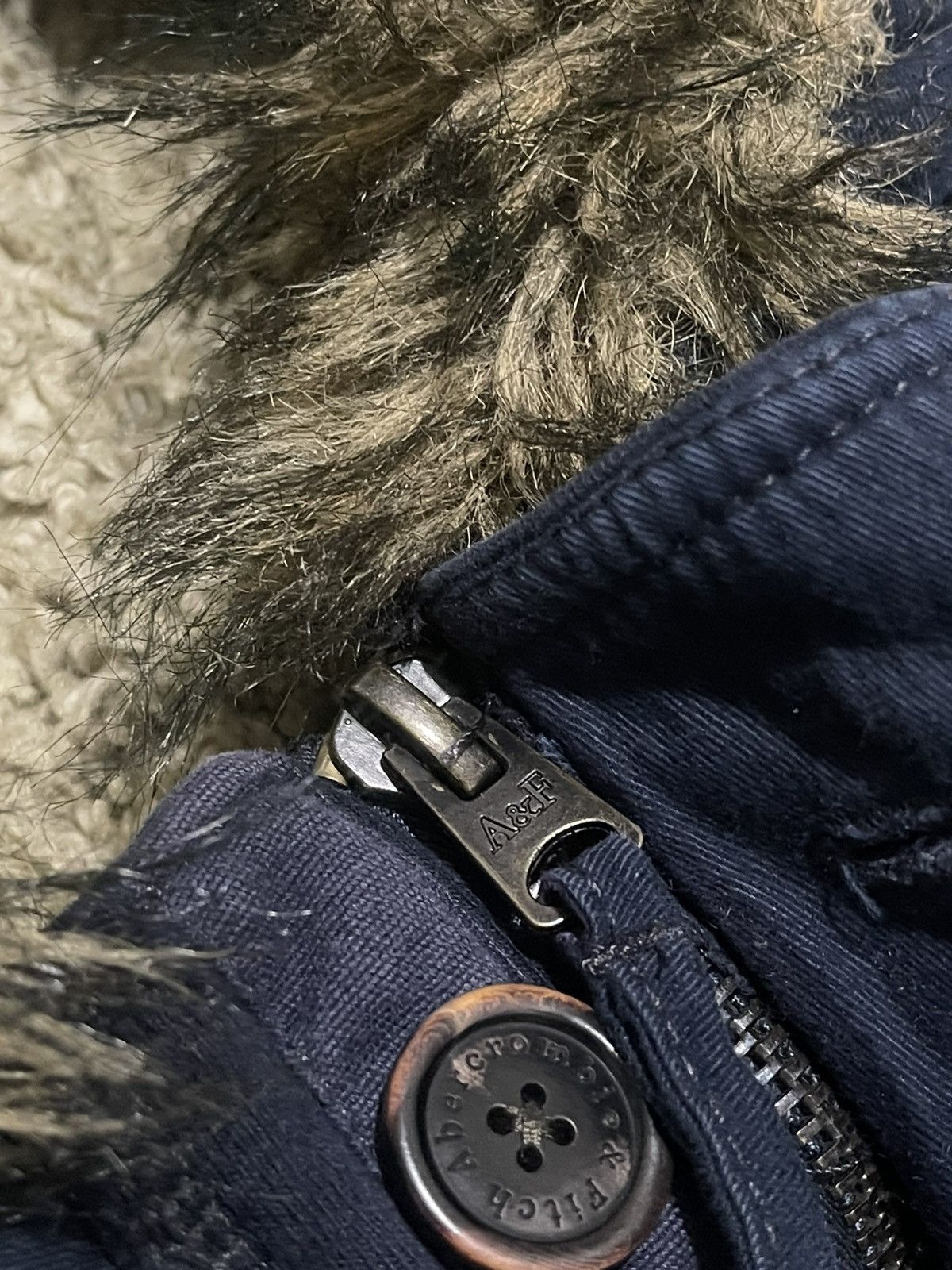 Abercrombie & Fitch Vintage🔥Abercrombie & Fitch Fauxfur Rare. Size US XL / EU 56 / 4 - 6 Thumbnail
