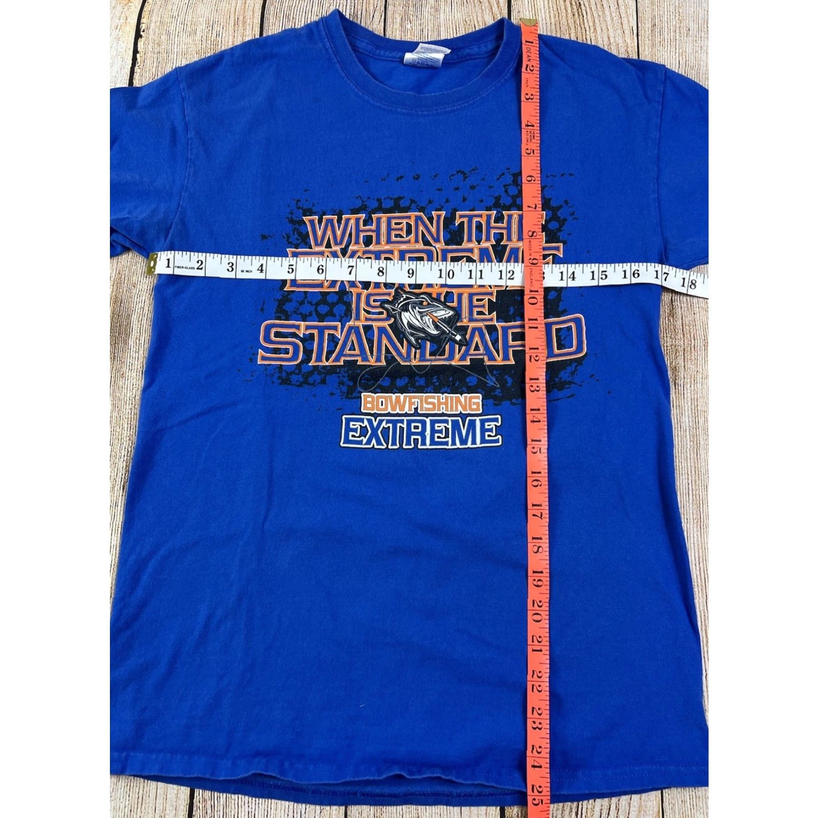 Vintage Bow Fishing Extreme T-Shirt Blue Small Men Size S Graphic Print Bow Accent 90s? Size US S / EU 44-46 / 1 - 4 Thumbnail