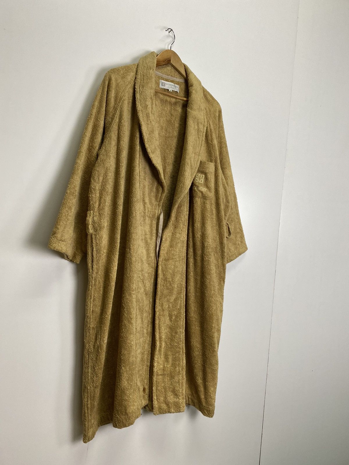 Vintage Vintage Givenchy towel jacket Size US M / EU 48-50 / 2 - 6 Thumbnail