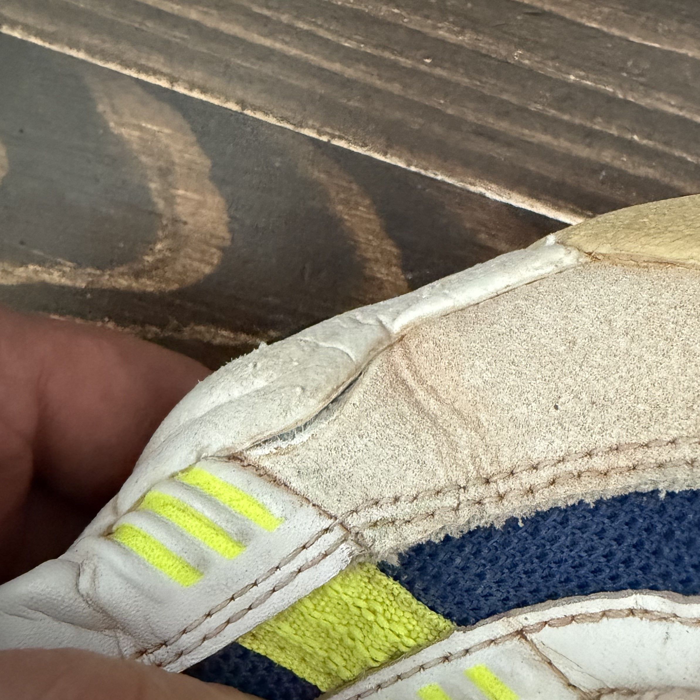 Adidas Vintage 1997 ADIDAS Equipment Crazy FEET YOU WEAR PRECISION Size US 9 / EU 42 - 16 Thumbnail