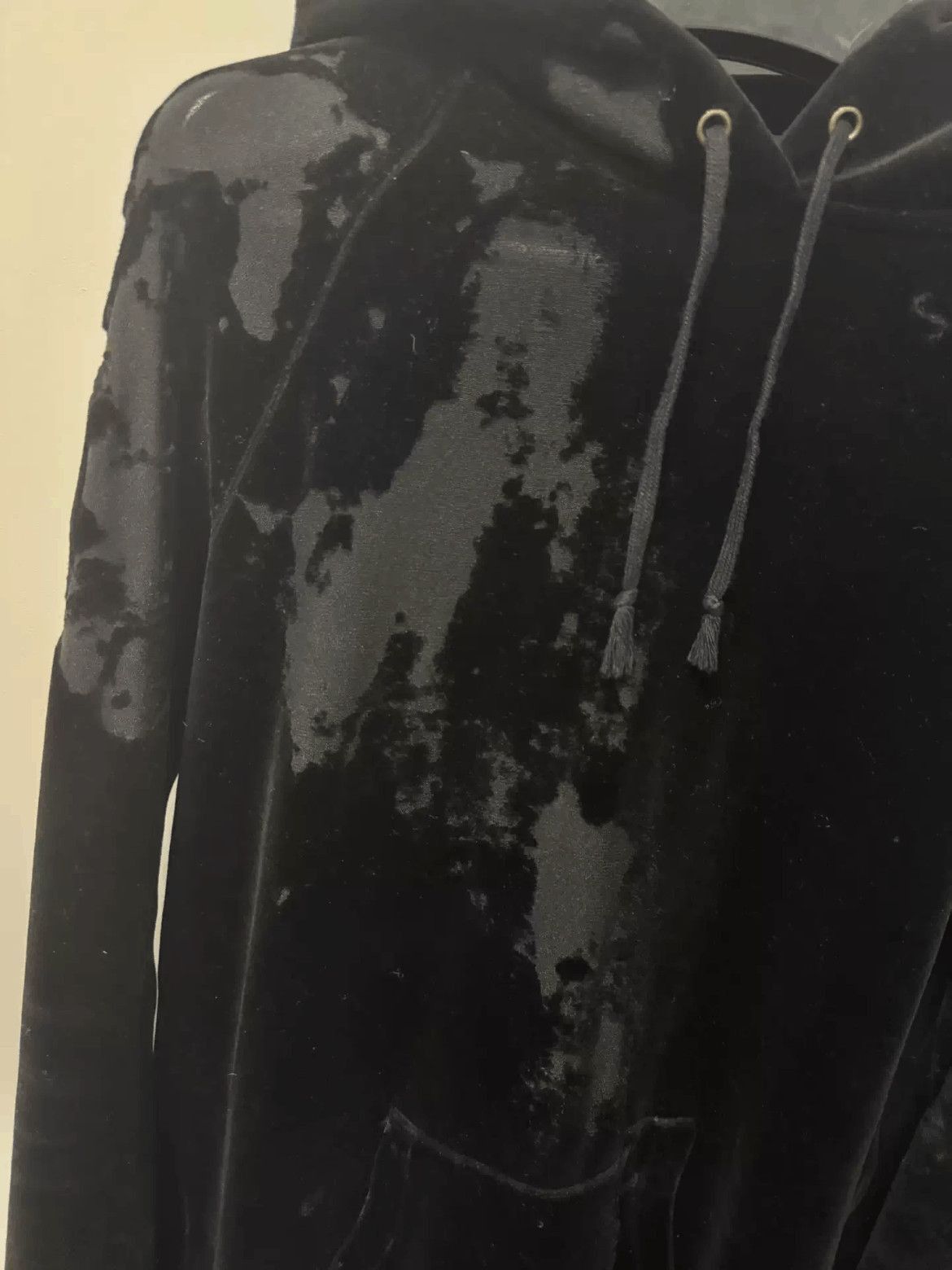 Saint Laurent Paris Saint Laurent Paris 18Aw Velvet Hoodie-2508 Size US XS / EU 42 / 0 - 3 Thumbnail