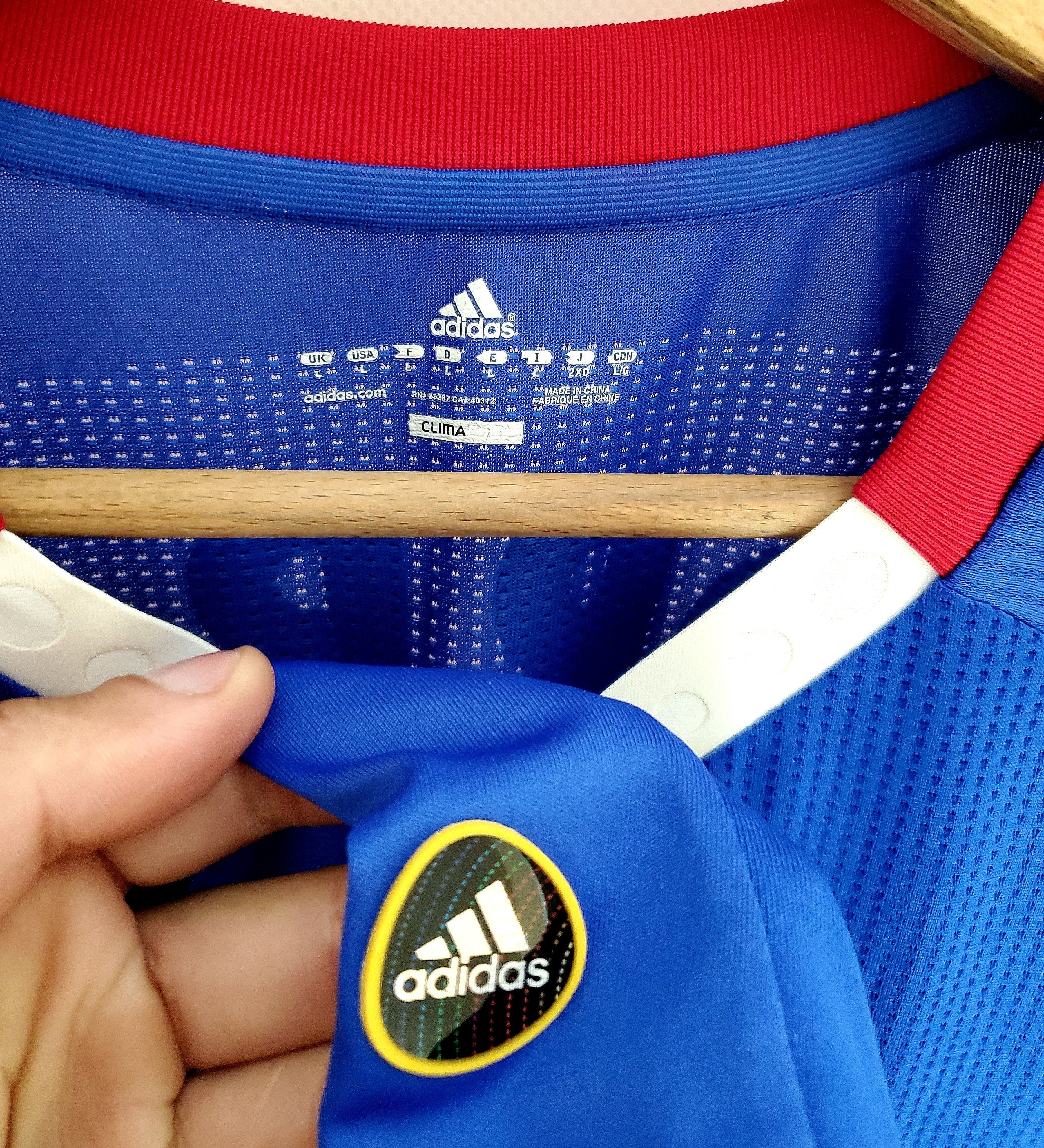 Chelsea Soccer × Nike CHELSEA 2010 2011 HOME SHIRT SOCCER JERSEY #9 TORRES L Size US L / EU 52-54 / 3 - 3 Thumbnail