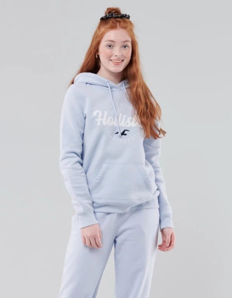 Hollister Hollister embroided logo hoodie. Womens size small. Size S / US 4 / IT 40 - 1 Thumbnail
