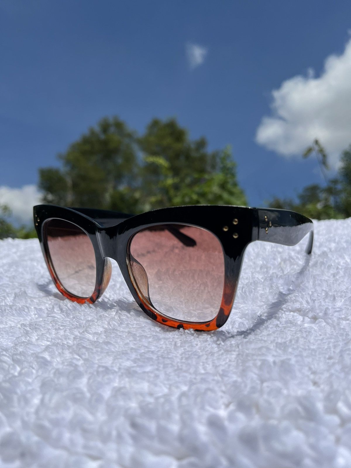 Vintage Tortoise Shell Ombré Toned Oversized Sunglasses Size ONE SIZE - 1 Thumbnail