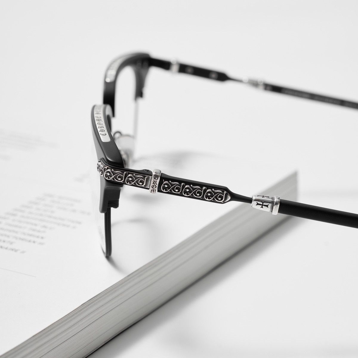 Chrome Hearts CHROME HEARTS VERTICAL SMILE II MATTE BLACK GLASSES Size ONE SIZE - 3 Thumbnail