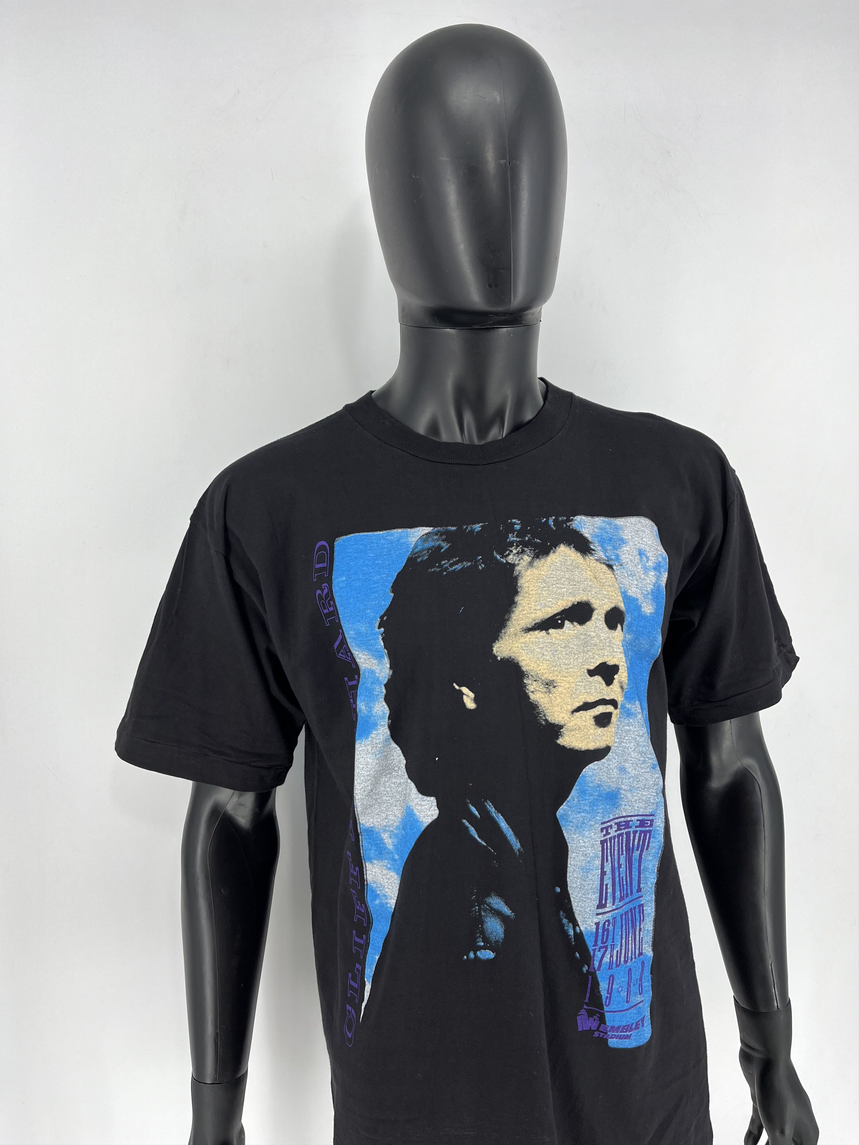 Band Tees Vintage Cliff Richard The Event 1989 T-Shirt Size XL Size US XL / EU 56 / 4 - 3 Thumbnail