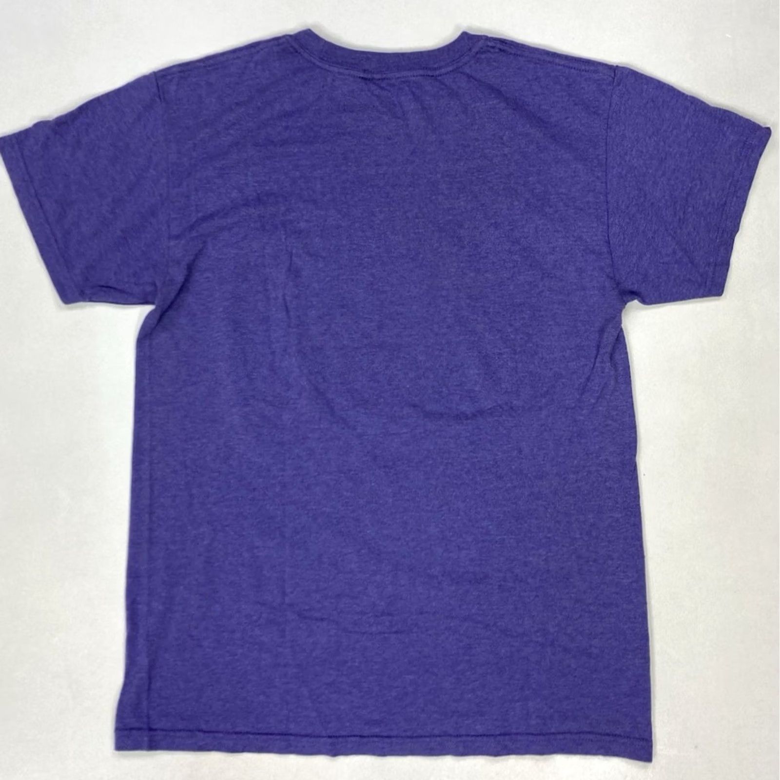 Vintage VINTAGE John Carpenter's Halloween Graphic T-shirt Men Small Purple Short Sleeve Size US S / EU 44-46 / 1 - 3 Thumbnail