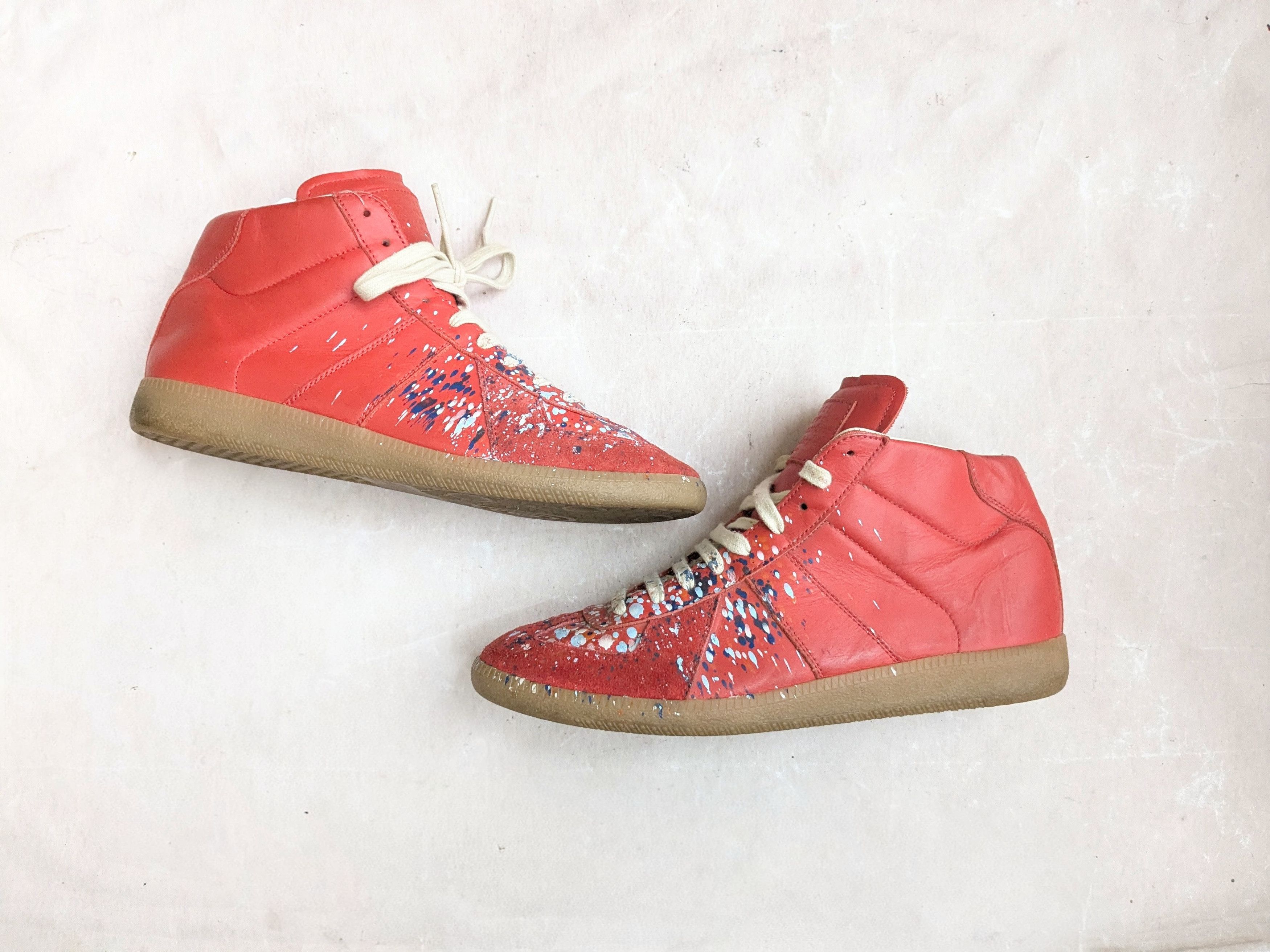 Maison Margiela Maison Margiela Replica GAT Red Paint Splatter 9 42 Size US 9 / EU 42 - 1 Thumbnail
