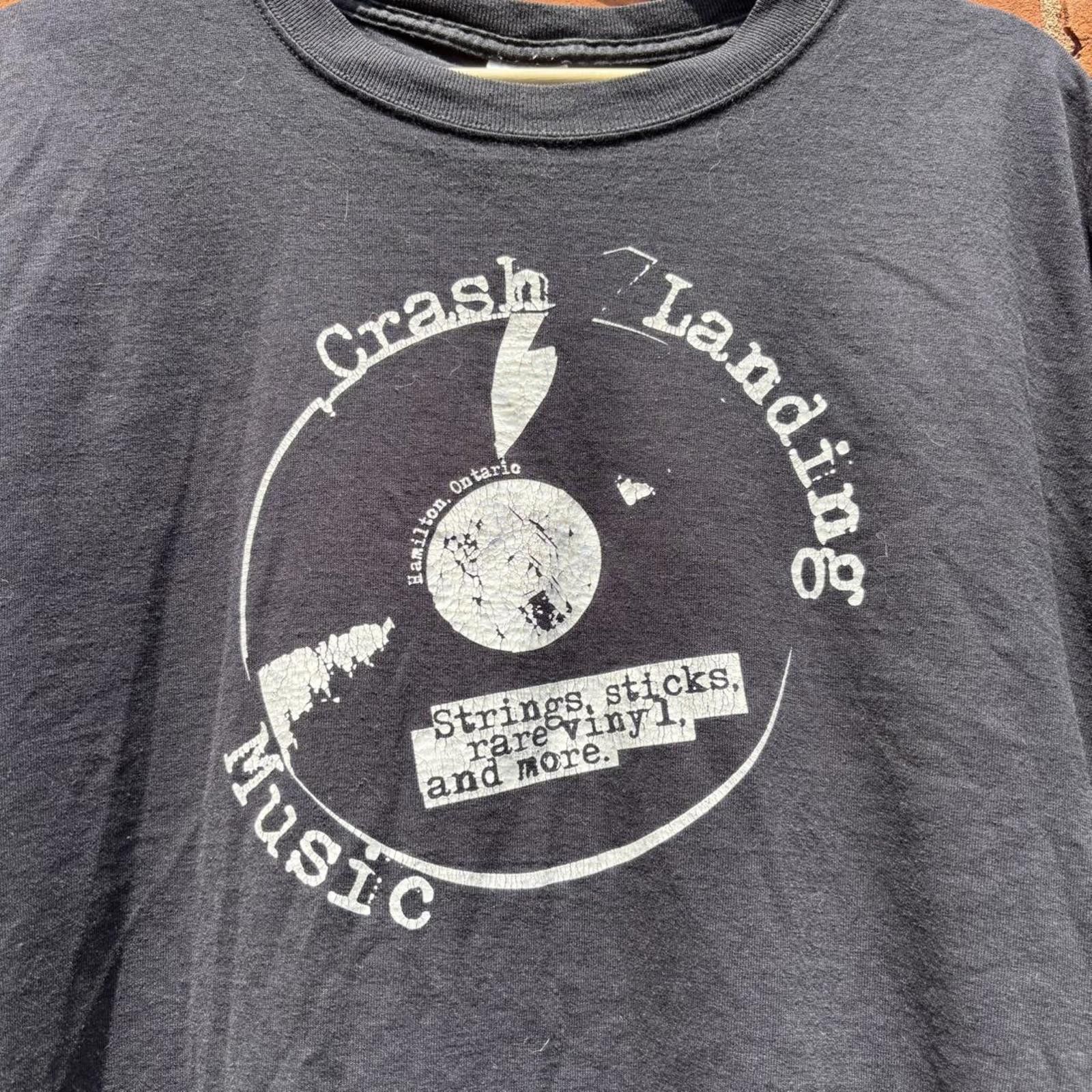 Other Vintage crash landing music t shirt 00s hamilton ontario Size US XL / EU 56 / 4 - 2 Thumbnail