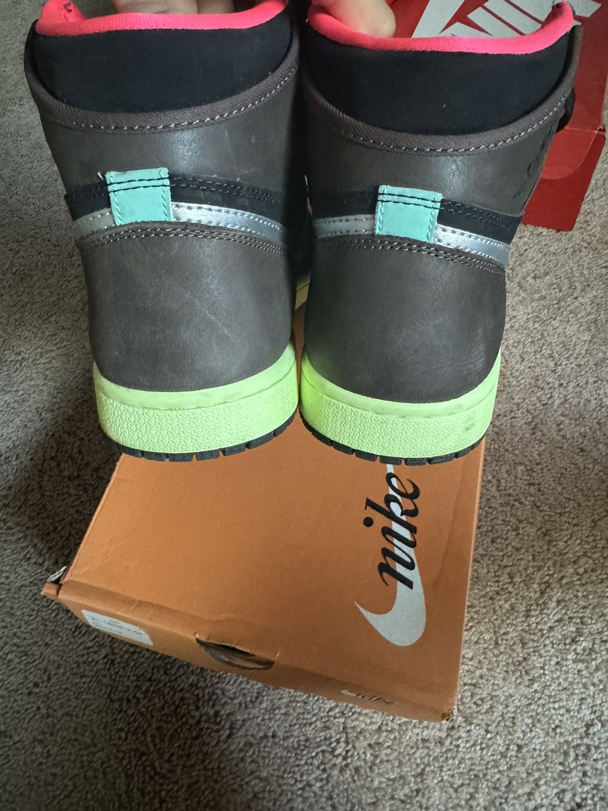 Jordan Brand × Nike Air Jordan 1 bio hack Size US 8 / EU 41 - 4 Thumbnail