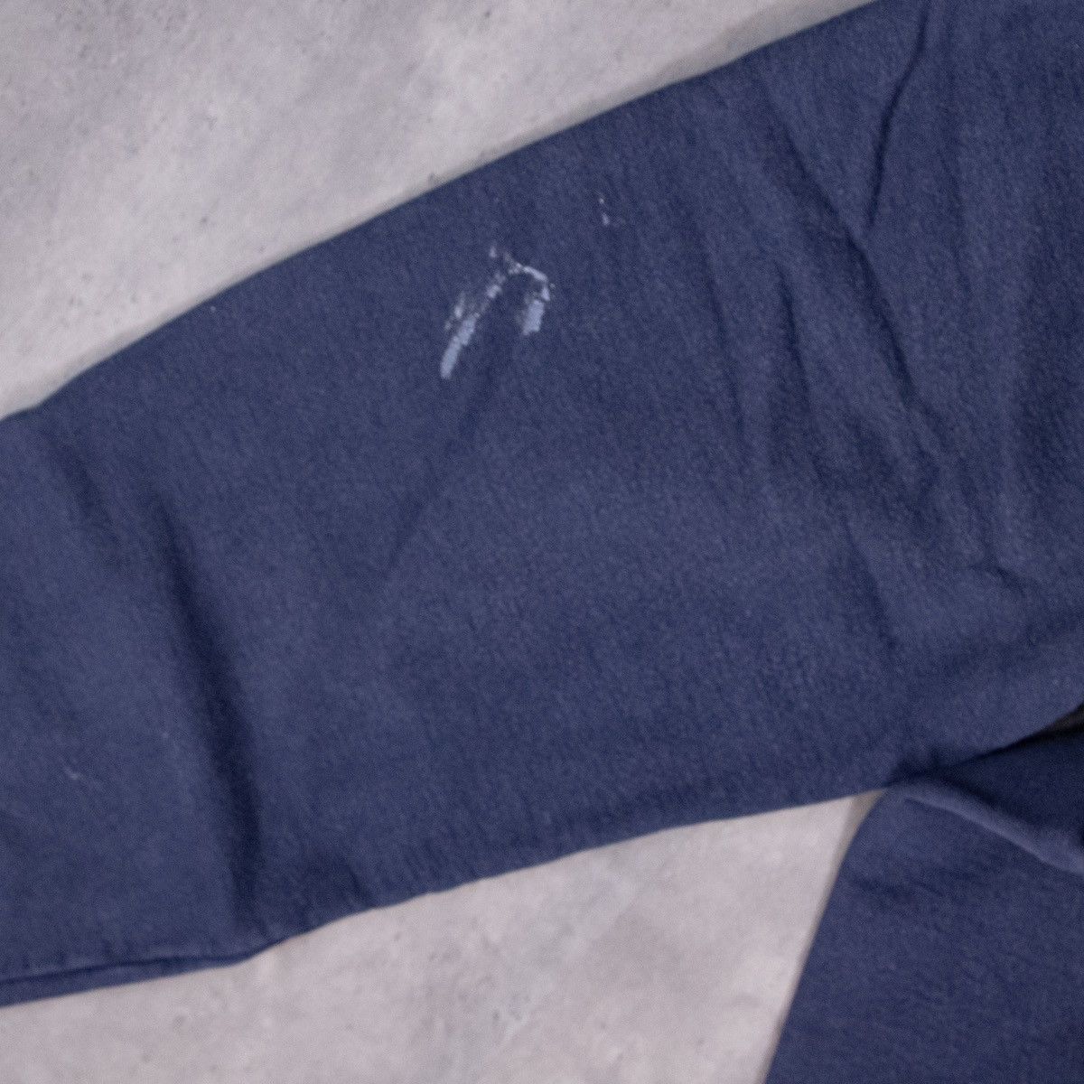 Champion × Vintage Vintage 1990s Champion Script Logo Navy Crewneck Sweater Size US M / EU 48-50 / 2 - 10 Thumbnail