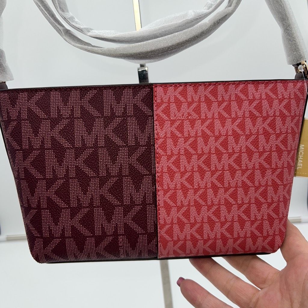Michael Kors MICHAEL KORS JET SET SMALL ZIP CROSSBODY MK BAG 2 TONE OXBLOOD MERLOT PINK LOGO Size ONE SIZE - 3 Thumbnail