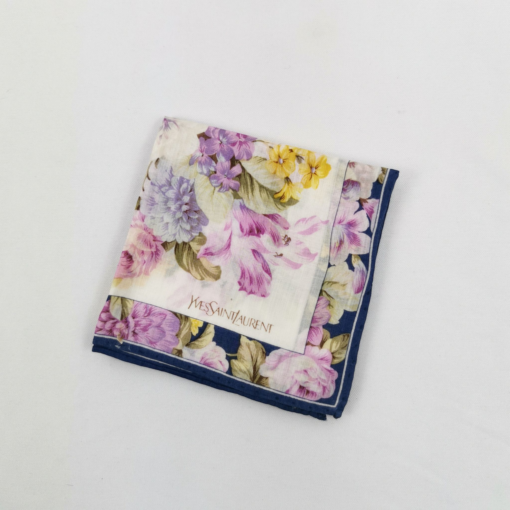 Japanese Brand Vintage Yves Saint Laurent Handkerchief Pocketsquare Bandana Size ONE SIZE - 4 Thumbnail