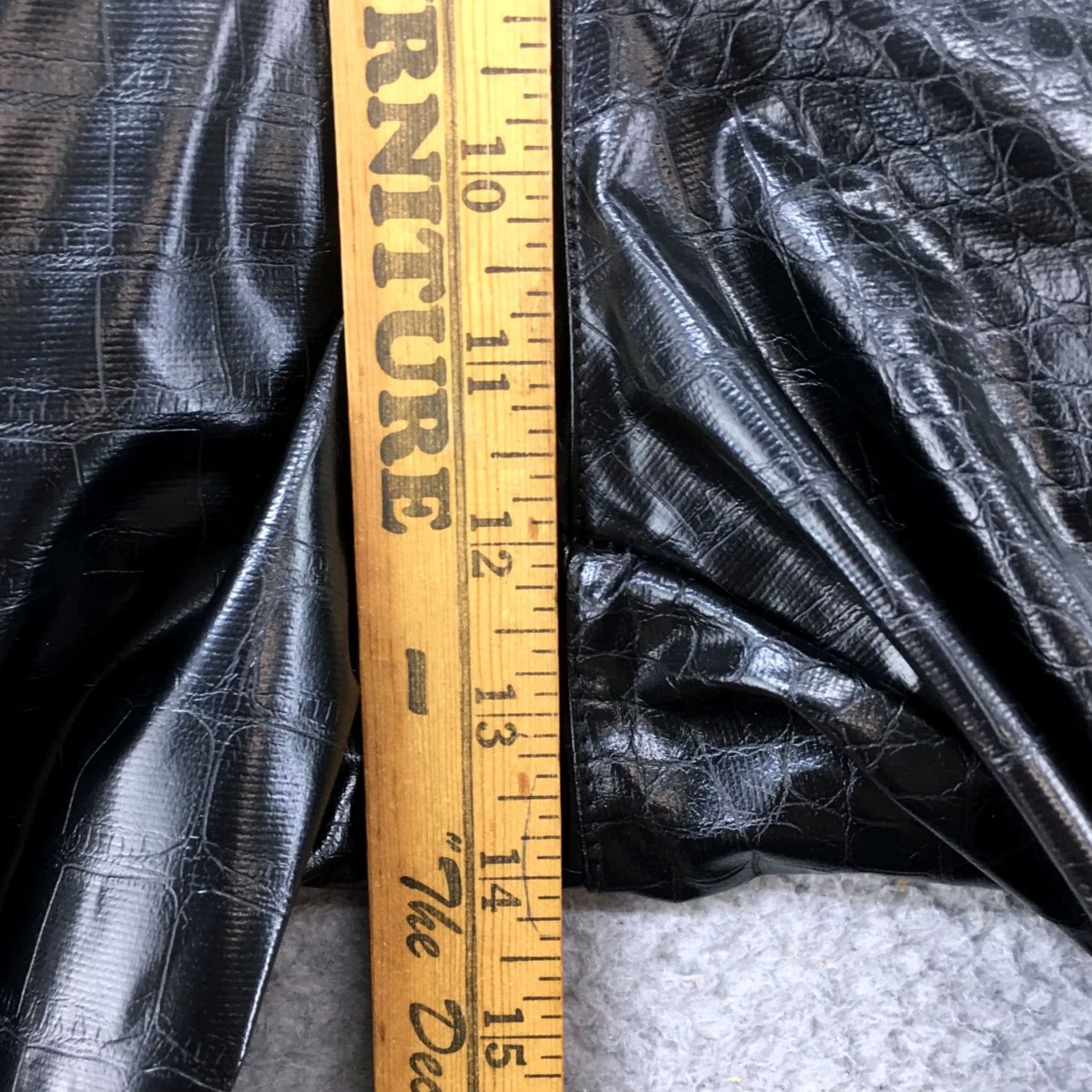 Vintage A New Day Faux Leather Pants Womens 14 Black High Rise Reptile Animal Print Tapered Pants Womens 14 Black High Rise Size 36" / US 14 / IT 50 - 7 Thumbnail