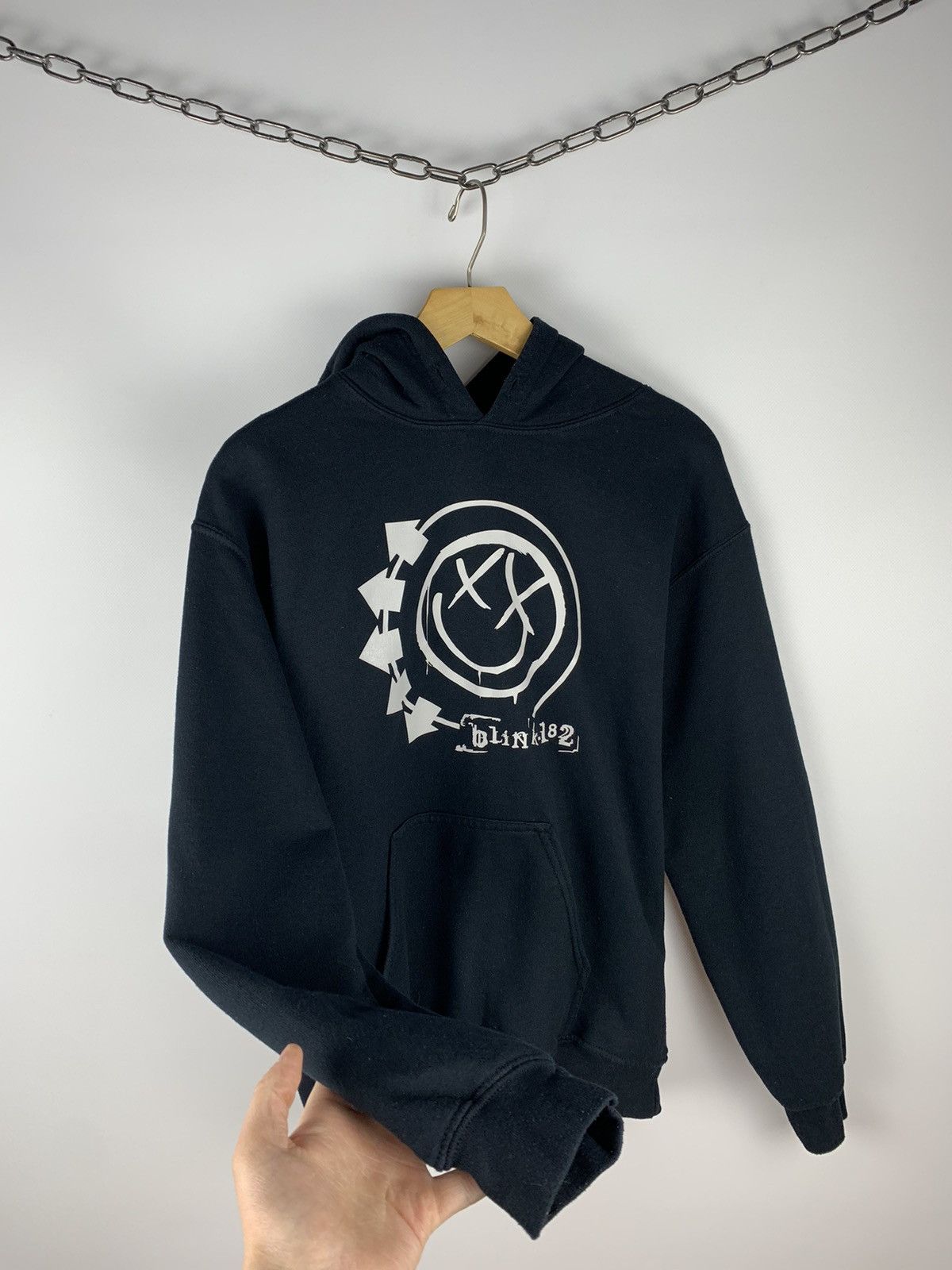 Band Tees Vintage Y2K Blink-182 Punk Rock Band Hoodie Smile Graphic Size US S / EU 44-46 / 1 - 5 Thumbnail