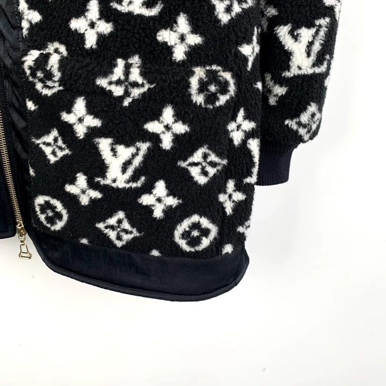 Louis Vuitton Louis Vuitton Ski collection black logo jacquard full prin Size M / US 6-8 / IT 42-44 - 4 Thumbnail