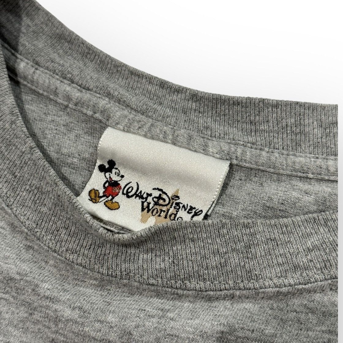 Disney Vintage Disney World Pocket Tee Embroider Mickey Mouse Navy Size US M / EU 48-50 / 2 - 7 Thumbnail