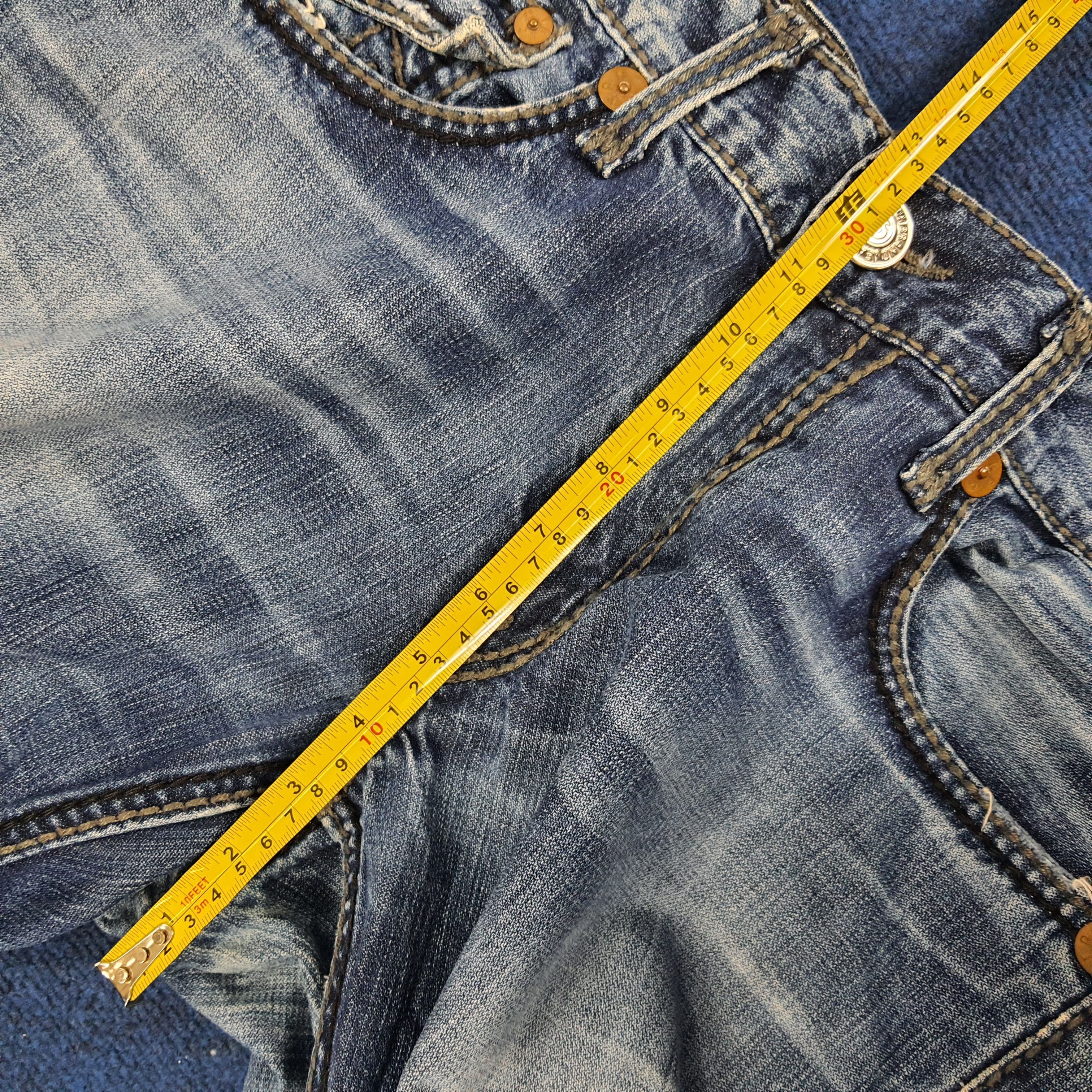 True Religion × Vintage Vintage True Religion American Made Distressed Jeans Size US 35 - 14 Thumbnail