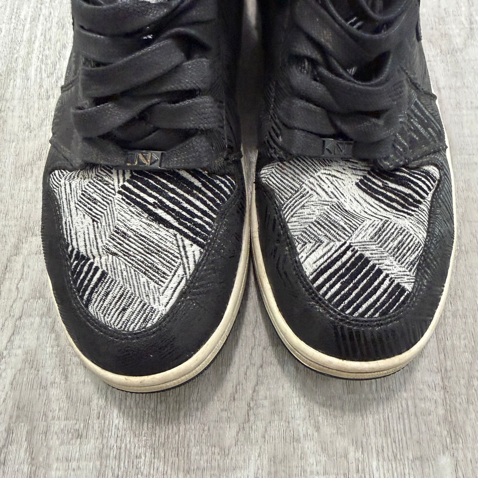 Jordan Brand Air Jordan 1 Retro High BHM Black History Month 14 Sneakers Size US 14 / EU 47 - 4 Thumbnail