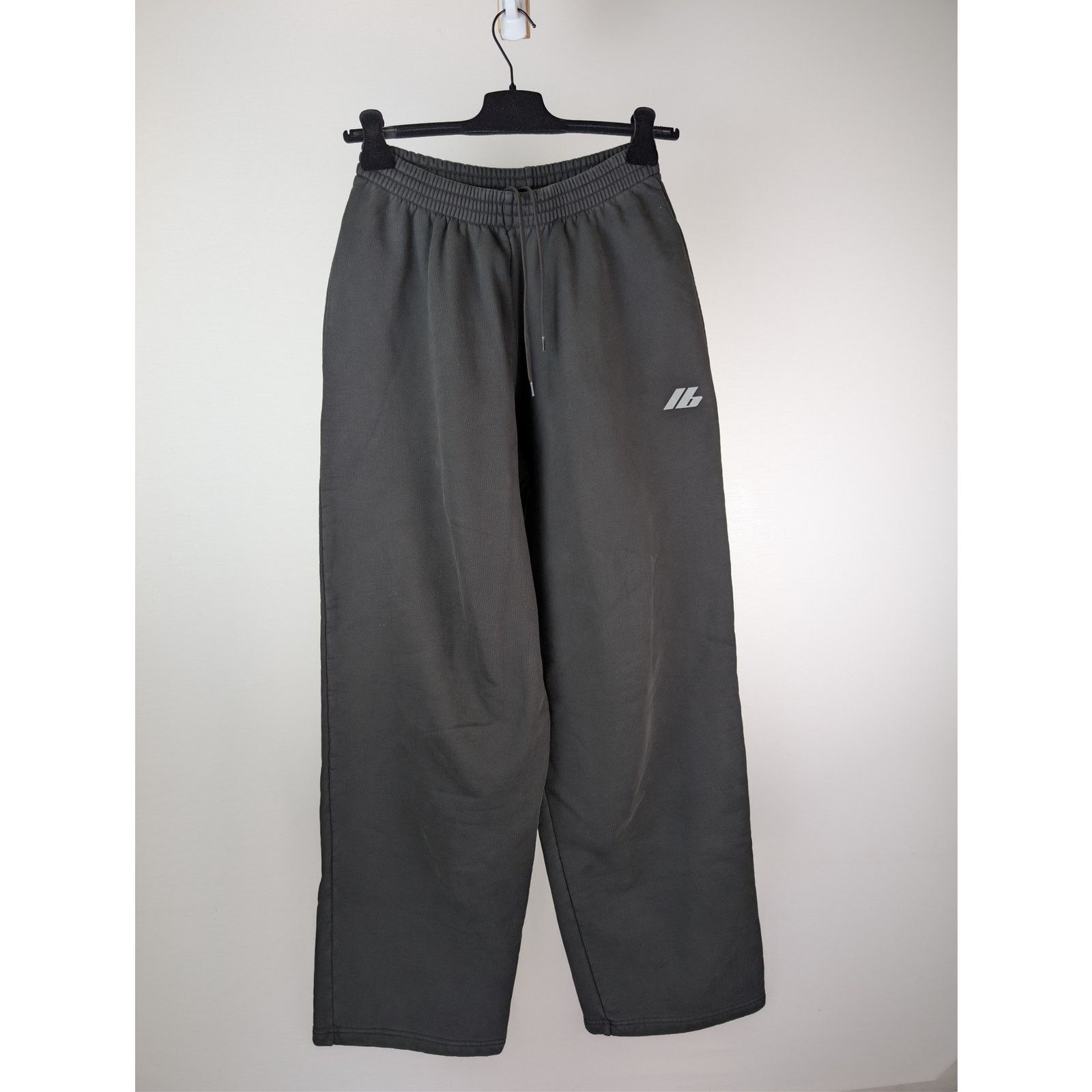 Balenciaga o1rshd1 Activewear Molleton Archetype Baggy Sweatpants Black Size US 30 / EU 46 - 1 Thumbnail