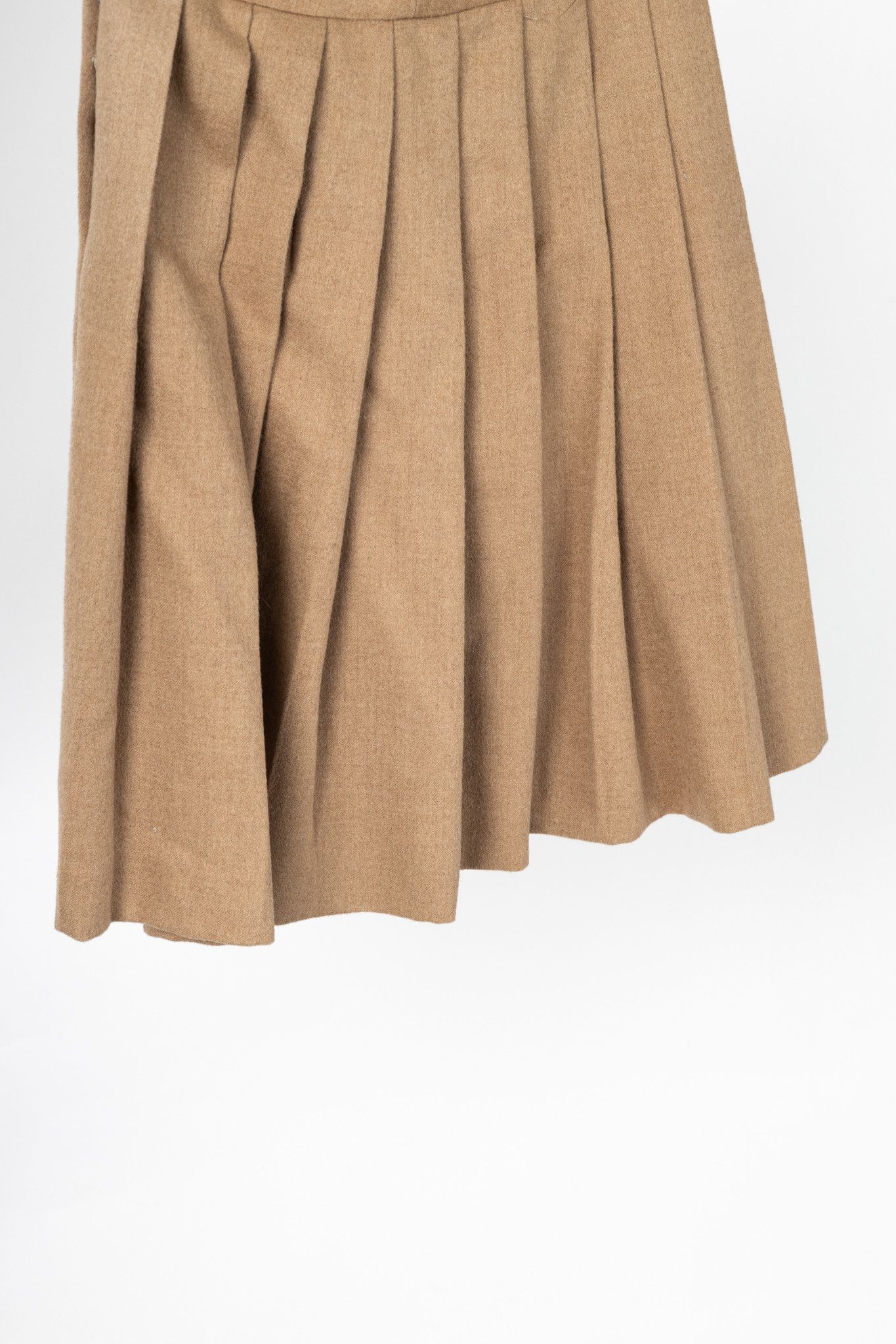 Miu Miu Miu Miu AW07 Runway Tan Wool & Camel Pleated Skirt Size 25" / US 0 / IT 36 - 5 Thumbnail