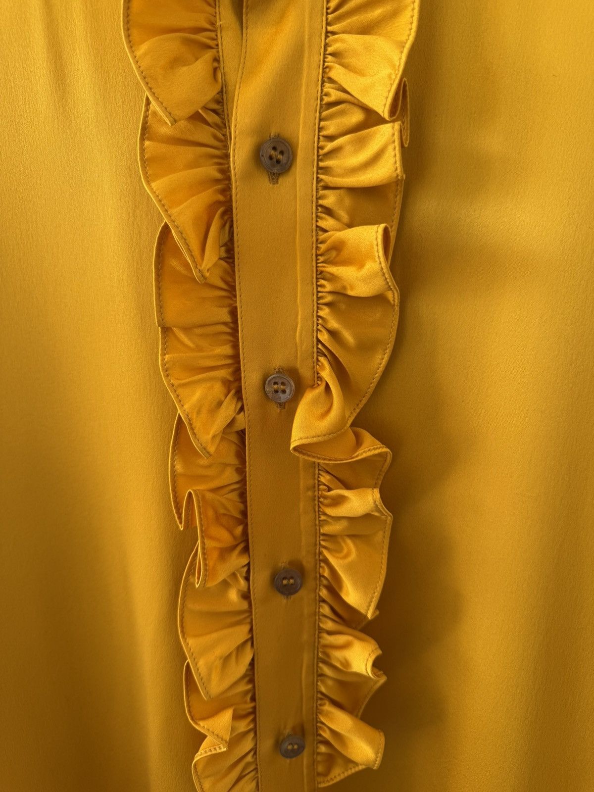 Saint Laurent Paris SS22 Saint Laurent Victorian Gold Silk Cape Size US M / EU 48-50 / 2 - 12 Thumbnail