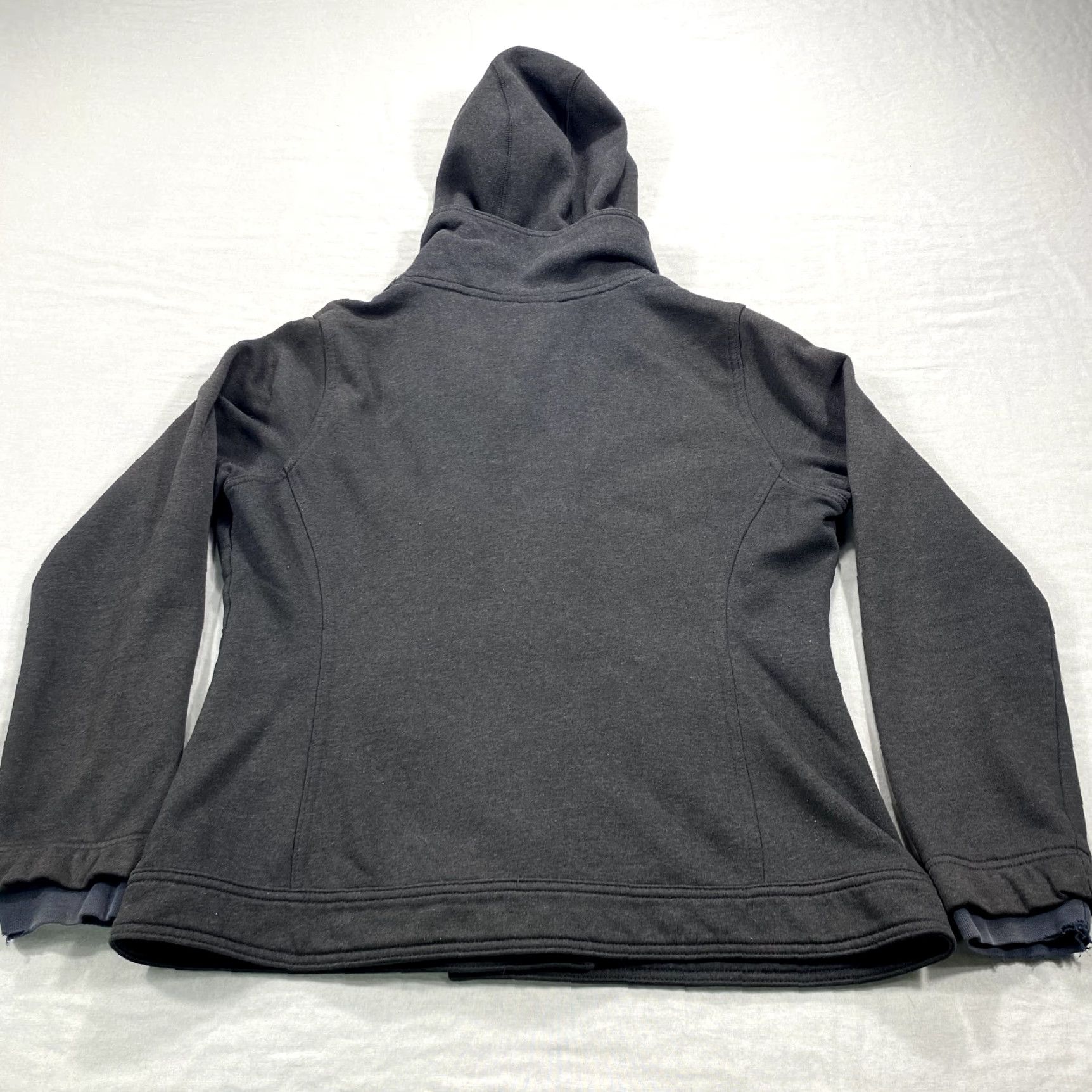 Mountain Hardwear Mountain Hardwear Jacket Large Black Fleece Hoodie Peacoat Button Up Coat Womens Size L / US 10 / IT 46 - 2 Thumbnail