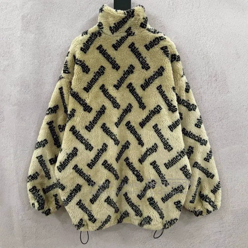 Balenciaga Balenciaga Milk Tea Color Bullet Screen Full Print Logo Te Size 4XL / US 24-26 - 2 Thumbnail