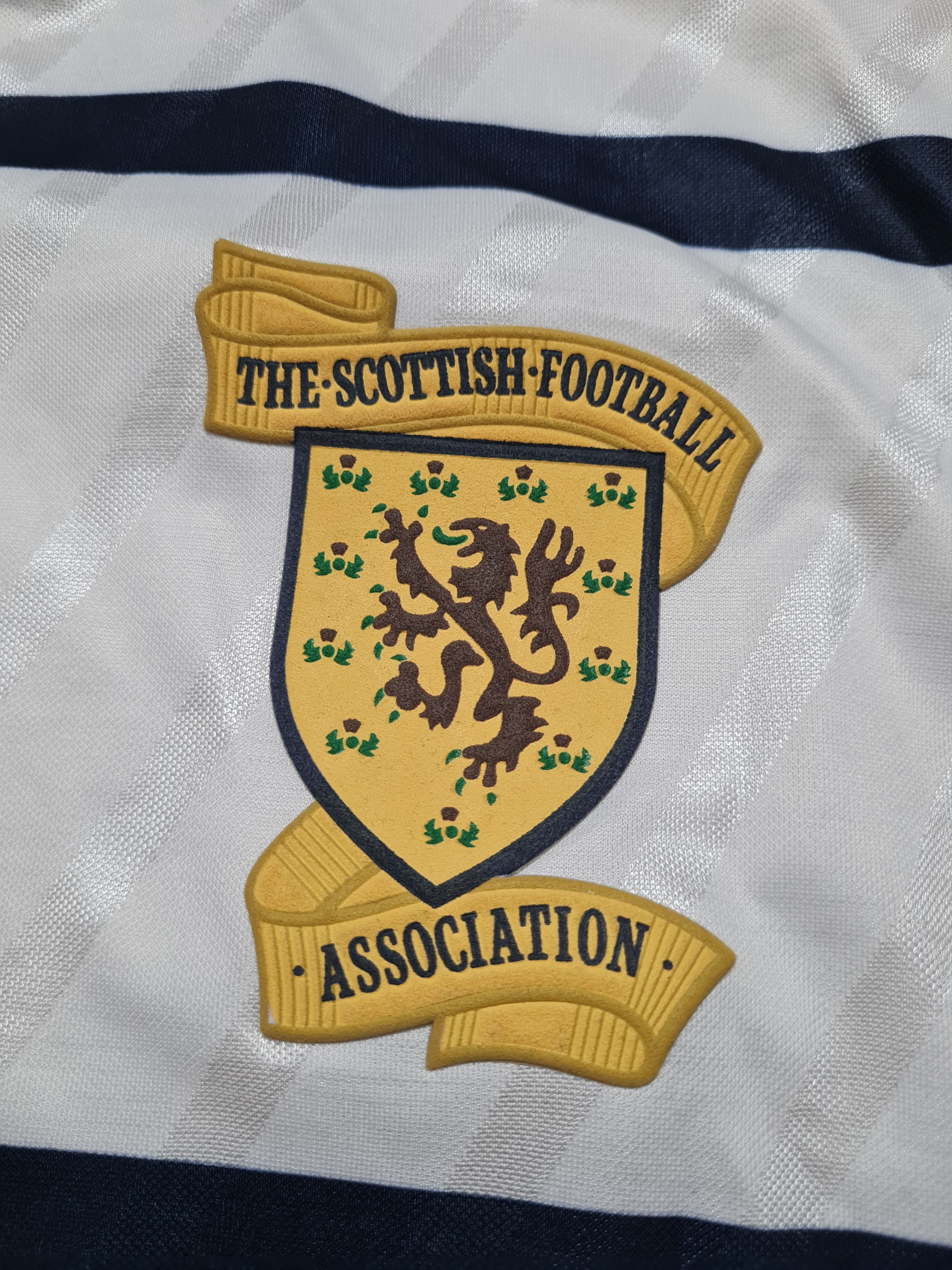 Umbro Scotland National Team Umbro 1988/89/90 Away Shirt Size US M / EU 48-50 / 2 - 16 Thumbnail