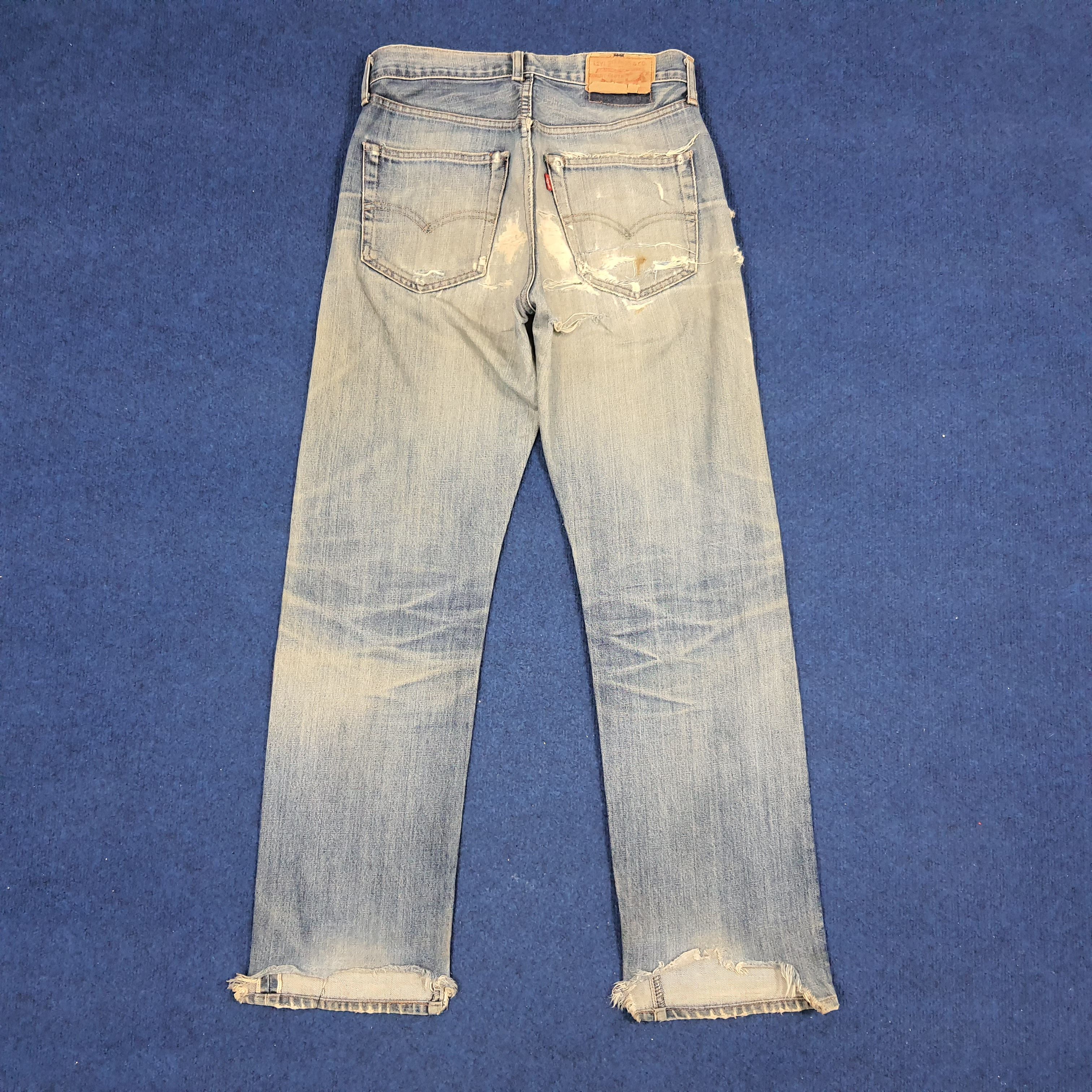 Vintage Levi's Distressed Salvadge Jeans