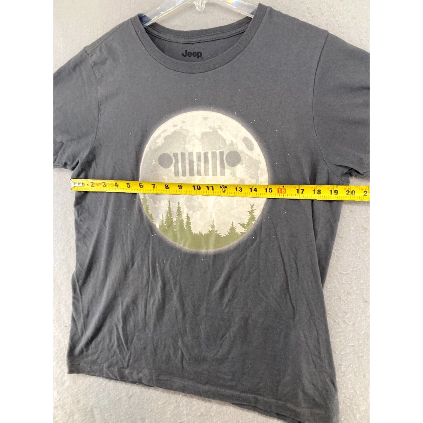 Jeep Jeep Moon Graphic T-Shirt Mens M Gray Short Sleeve Crew Neck Athletic Tee Size US M / EU 48-50 / 2 - 2 Thumbnail