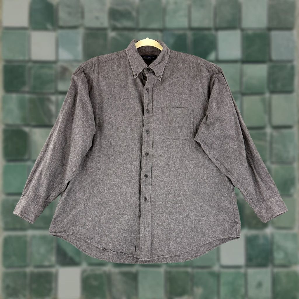 Brooks Brothers VINTAGE Brooks Brothers Button-Down Shirt Mens L Gray City Classic Preppy 50" Chest 29.5" Length Mens Size US L / EU 52-54 / 3 - 1 Thumbnail