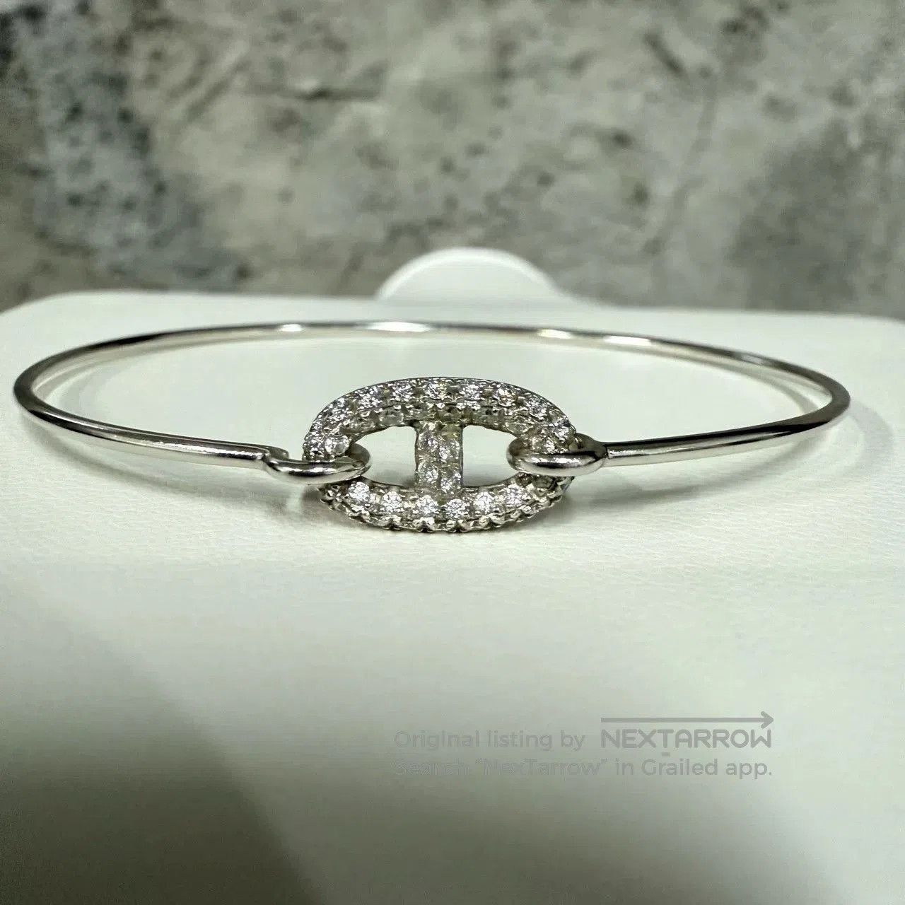Hermes Hermes Full Diamond Pig Nose Platinum Bangle. Size ONE SIZE - 3 Thumbnail