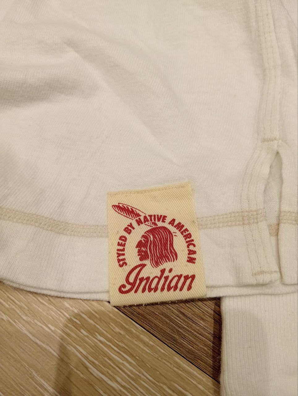 Toyo Enterprises INDIAN by TOYO ENTERPRISES ALBUQUERQUE NEW MEXICO Size US L / EU 52-54 / 3 - 6 Thumbnail