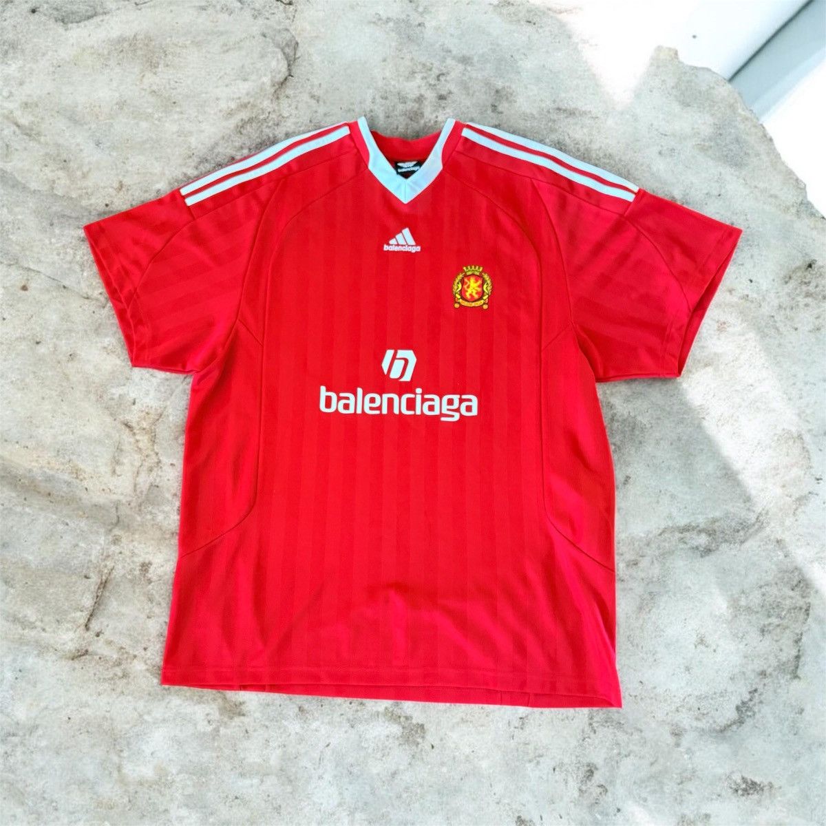 Balenciaga BALENCIAGA X ADIDAS Oversized Soccer Jersey Size US M / EU 48-50 / 2 - 2 Thumbnail